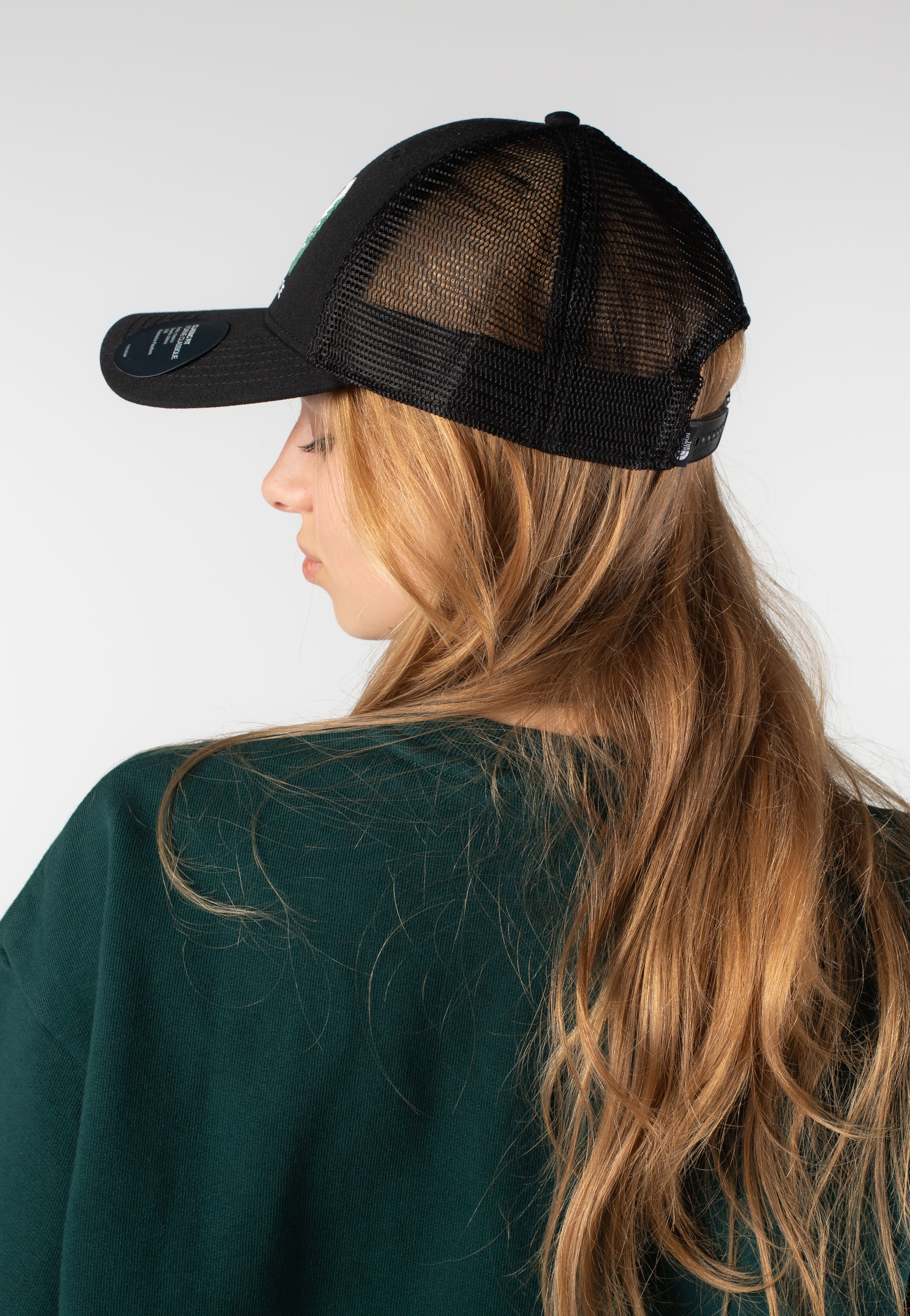 The North Face - Embroidered Mudder Trucker TNF Black/TNF Black - Cap | Neutral-Image