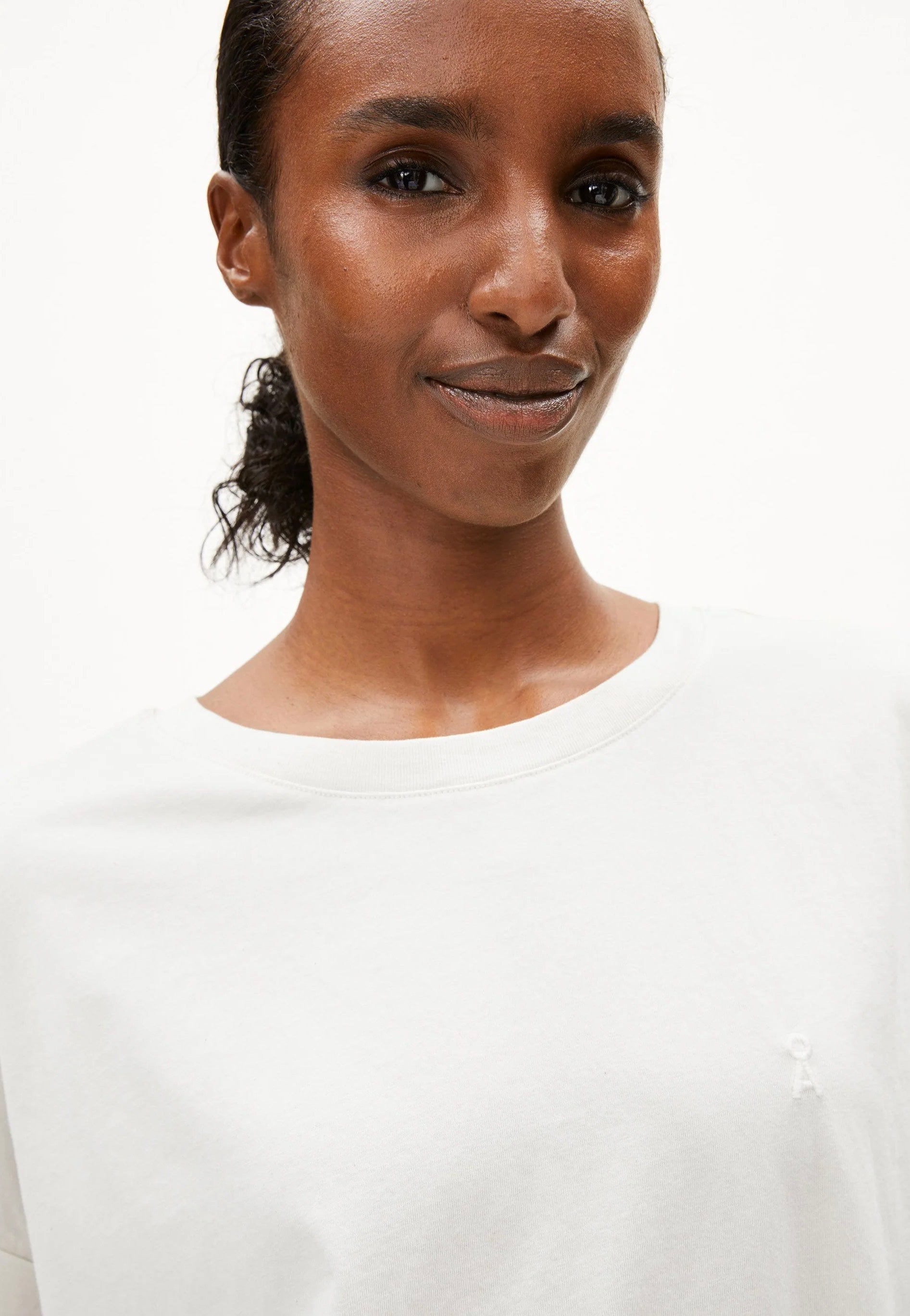 Armedangels - Idaara White - T-Shirt | Women-Image