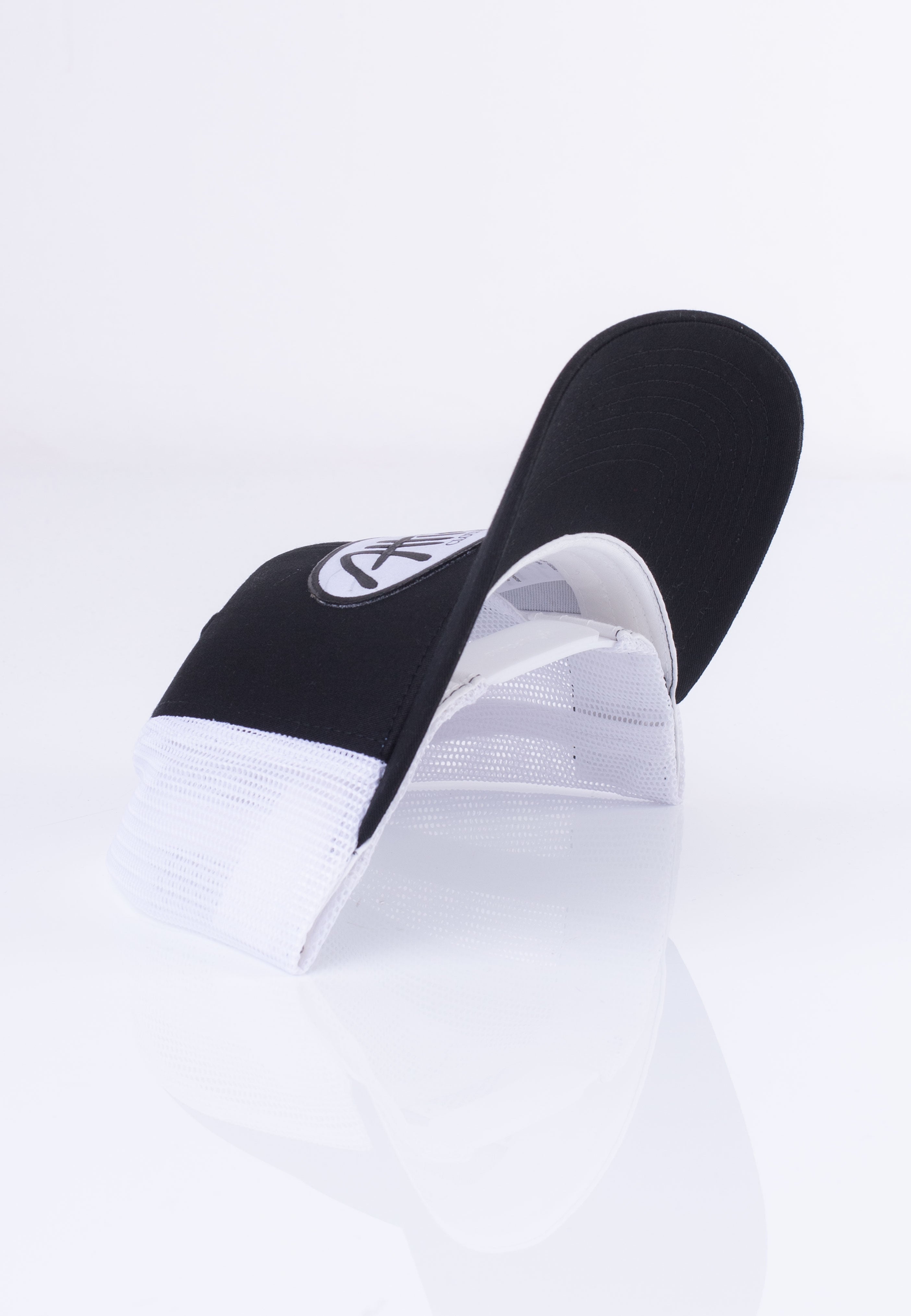 Atticus - Mission Retro Black/White - Cap | Neutral-Image