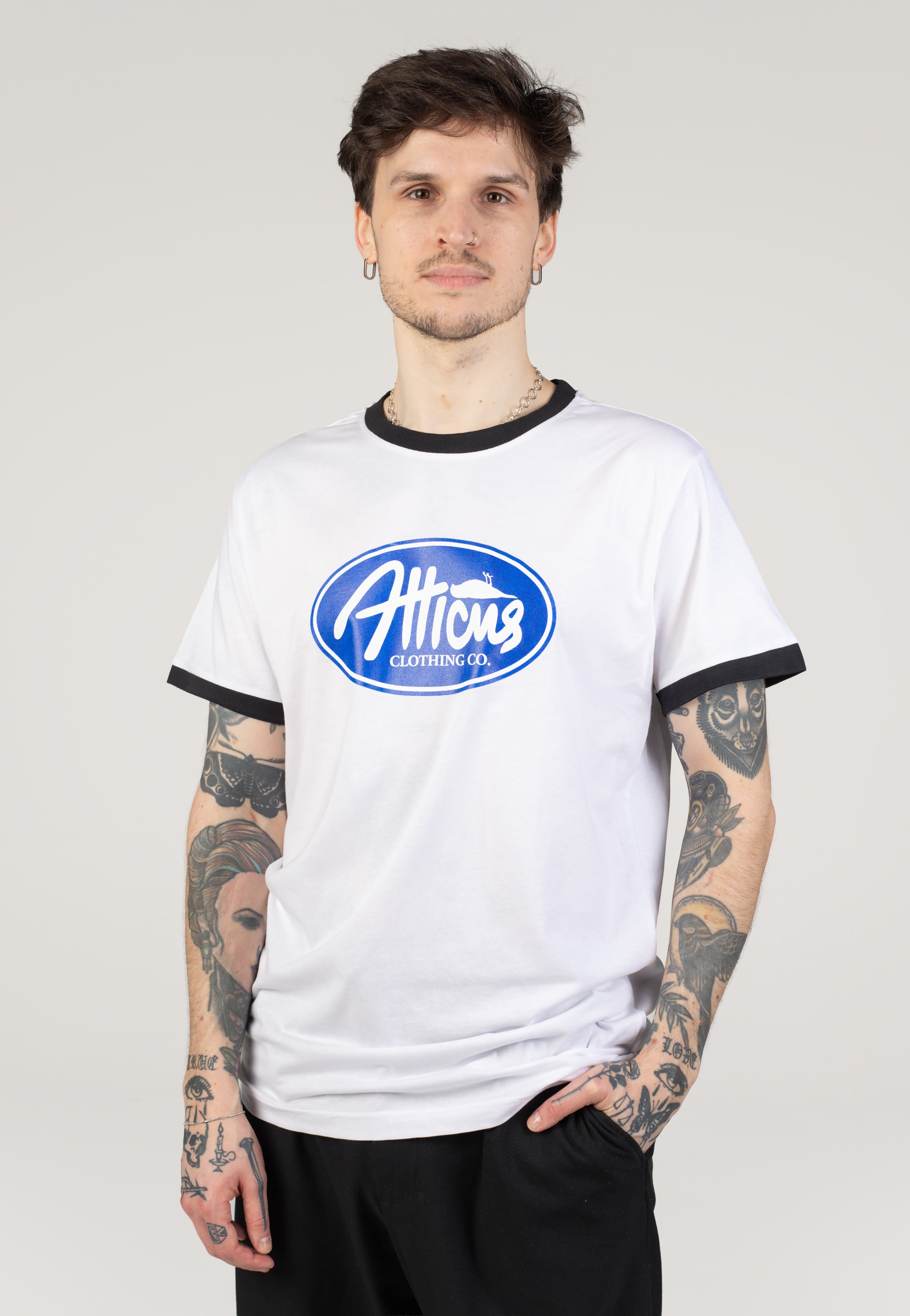 Atticus - Plate Ringer White/Black - T-Shirt | Men-Image
