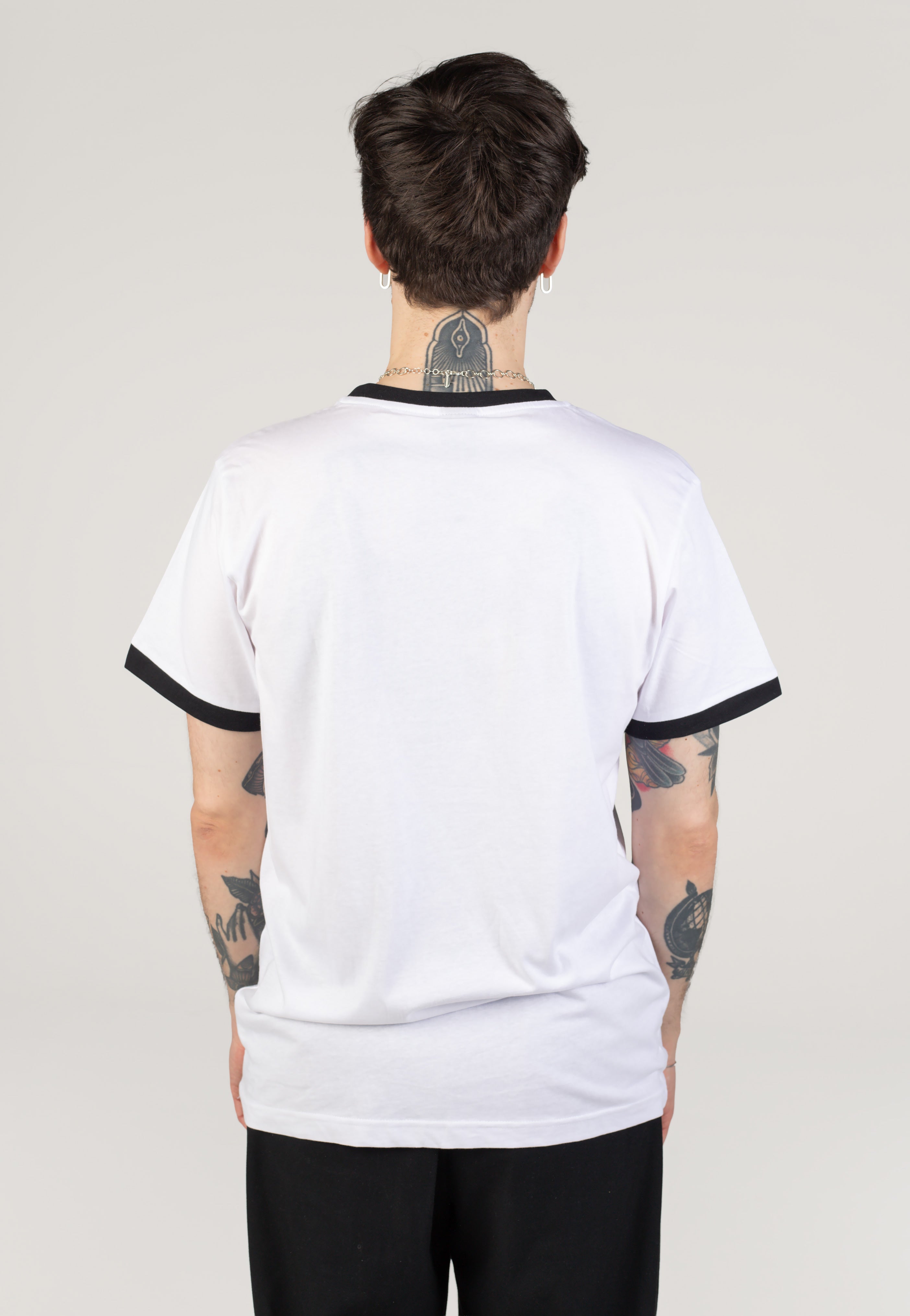 Atticus - Plate Ringer White/Black - T-Shirt | Men-Image