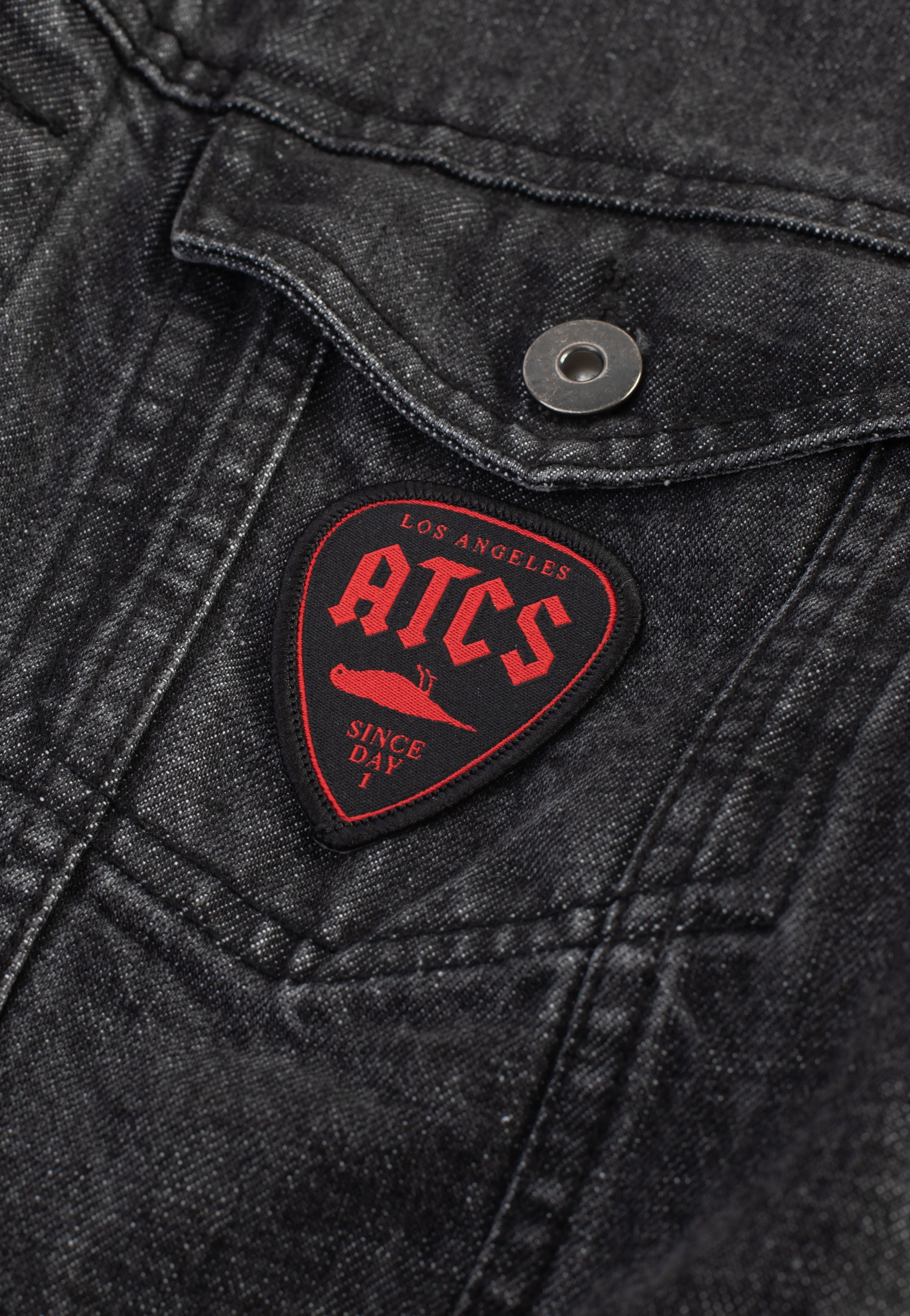 Atticus - Plectrum Black - Patch | Neutral-Image