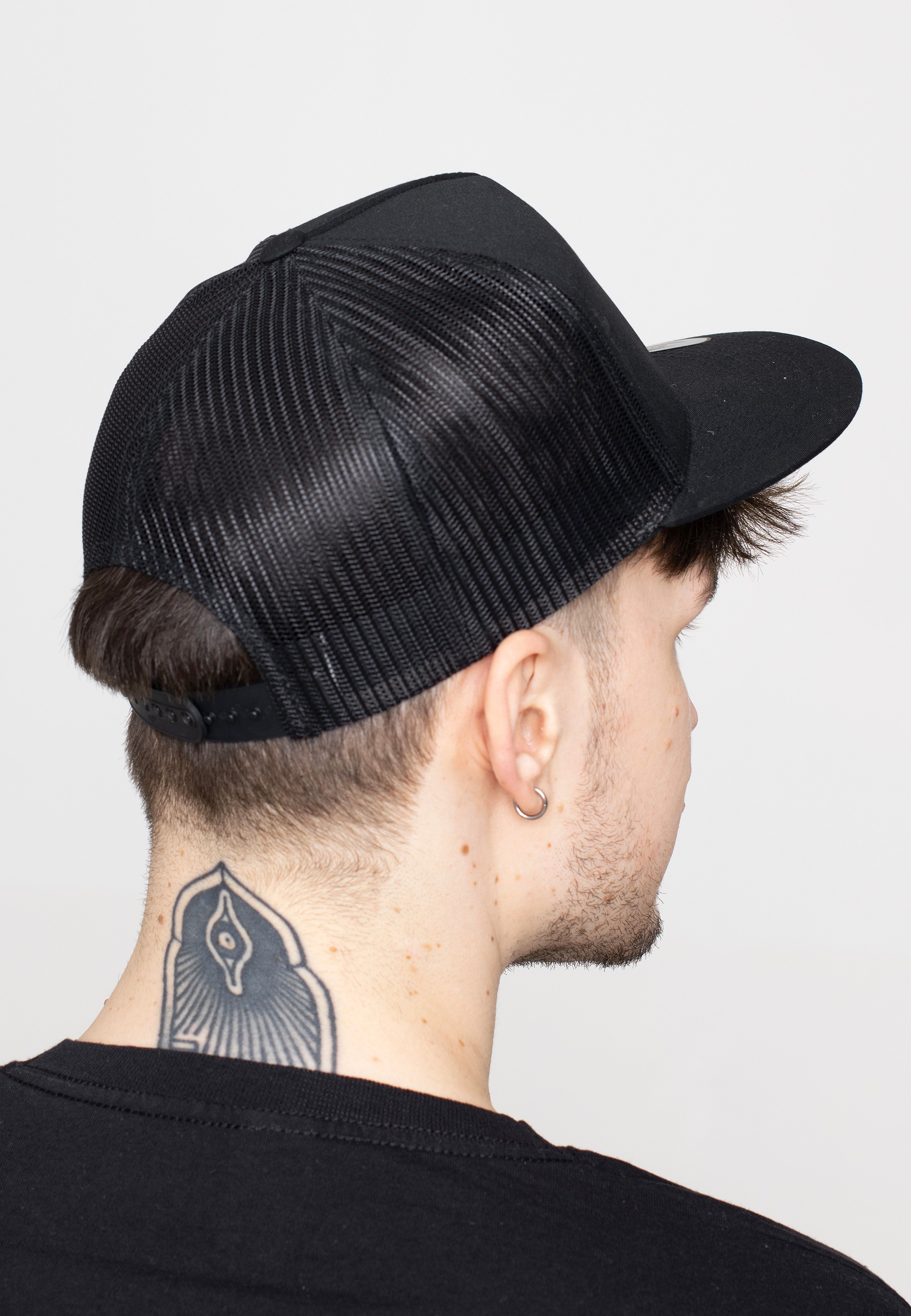 Atticus - Plectrum Trucker - Cap | Neutral-Image