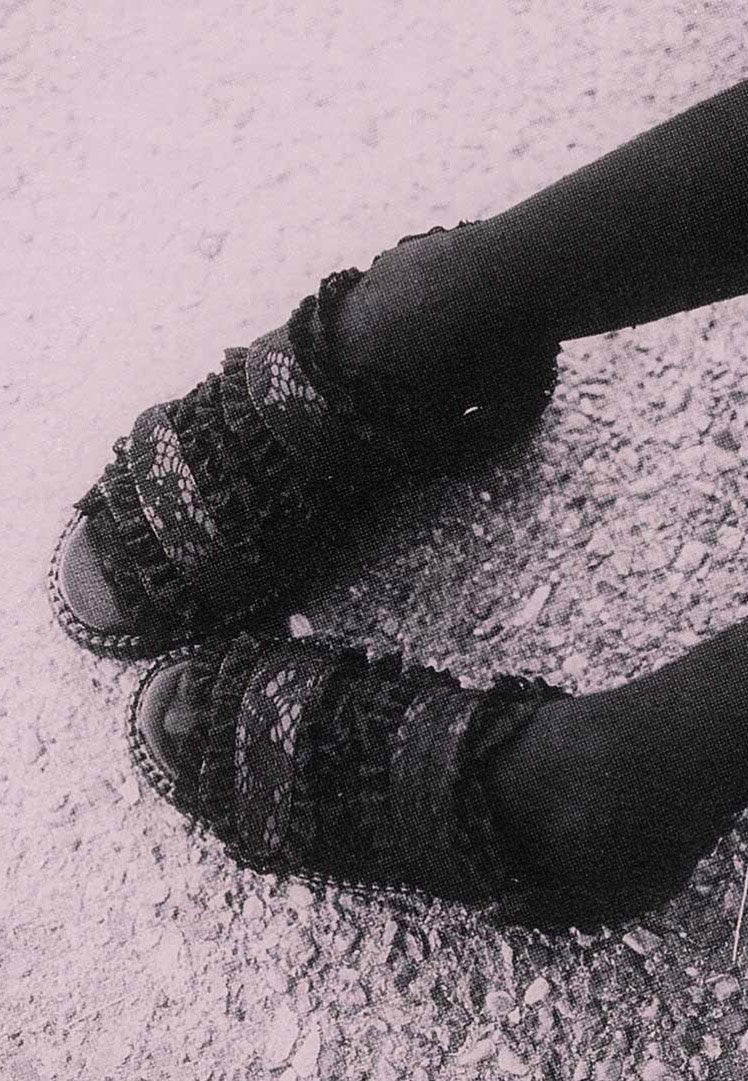 T.U.K. - Viva High Gothic Lace Black - Girl Sandals | Women-Image