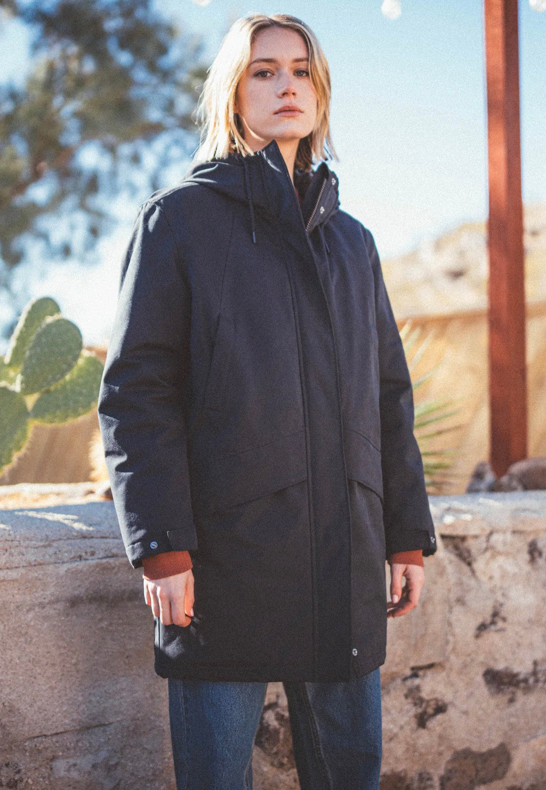 Volcom - Sleepi Puff Up Black - Jacket | Women-Image