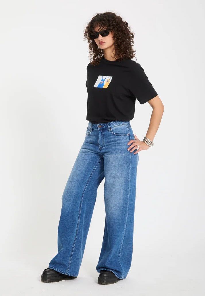 Volcom - Radical Daze Up Black - T-Shirt | Women-Image