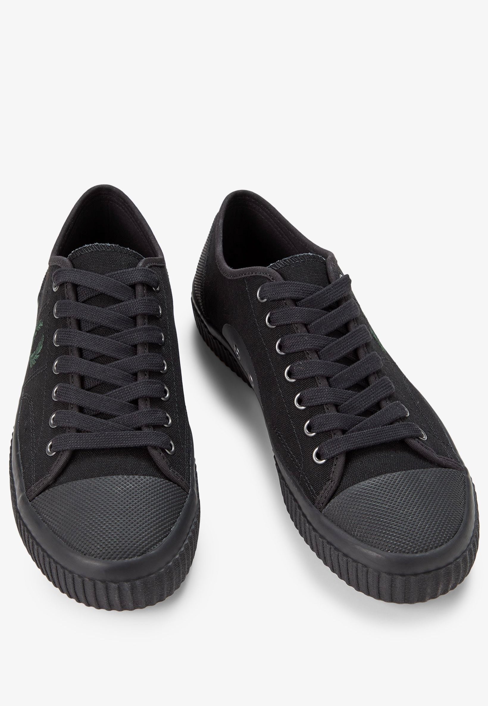 Fred Perry - Hughes Low Canvas Black - Shoes | Impericon