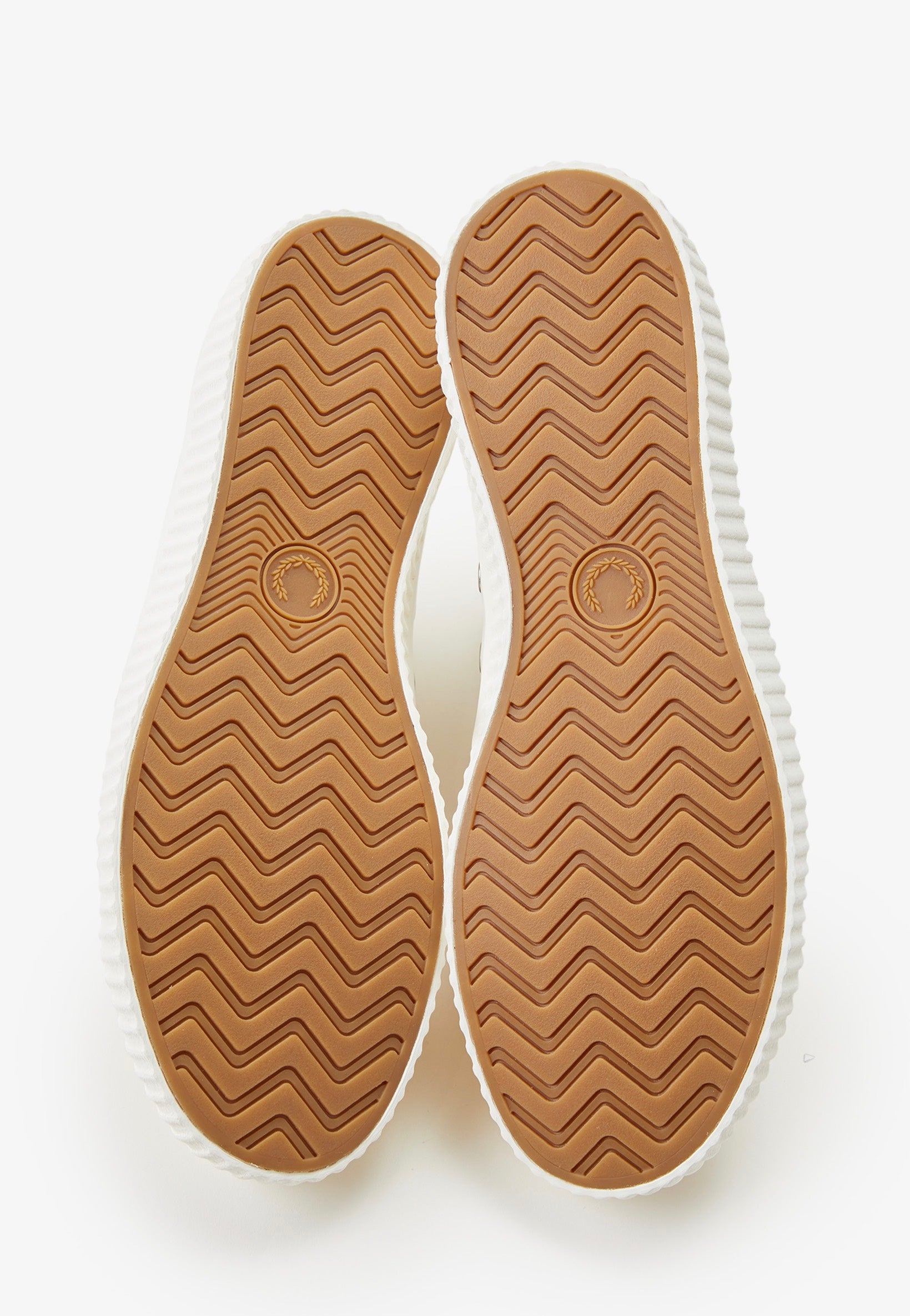 Fred Perry - Hughes Low Canvas Light Ecru/Oatmeal - Shoes | Neutral-Image