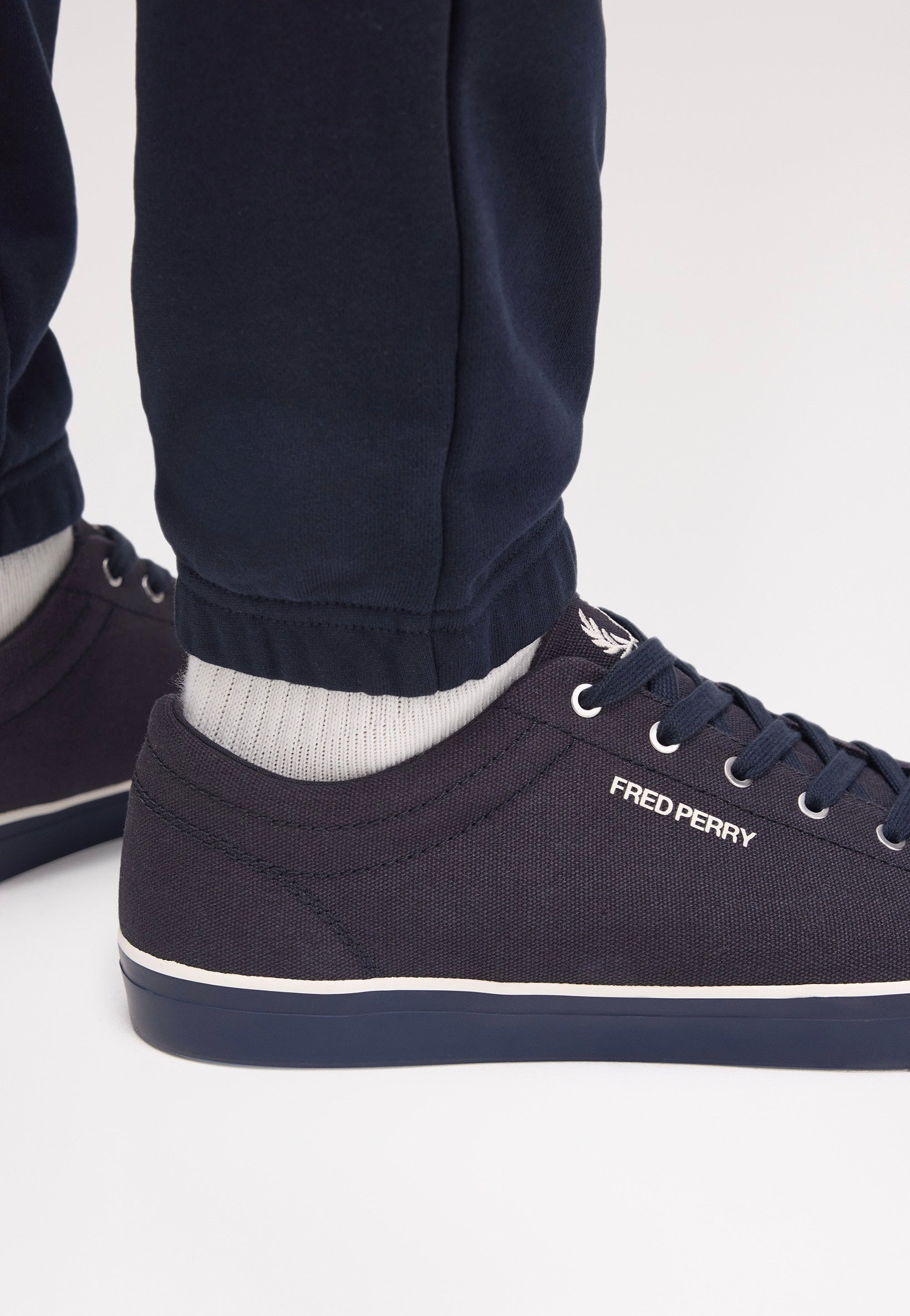 Fred Perry - Baseline Canvas Navy - Shoes | Neutral-Image
