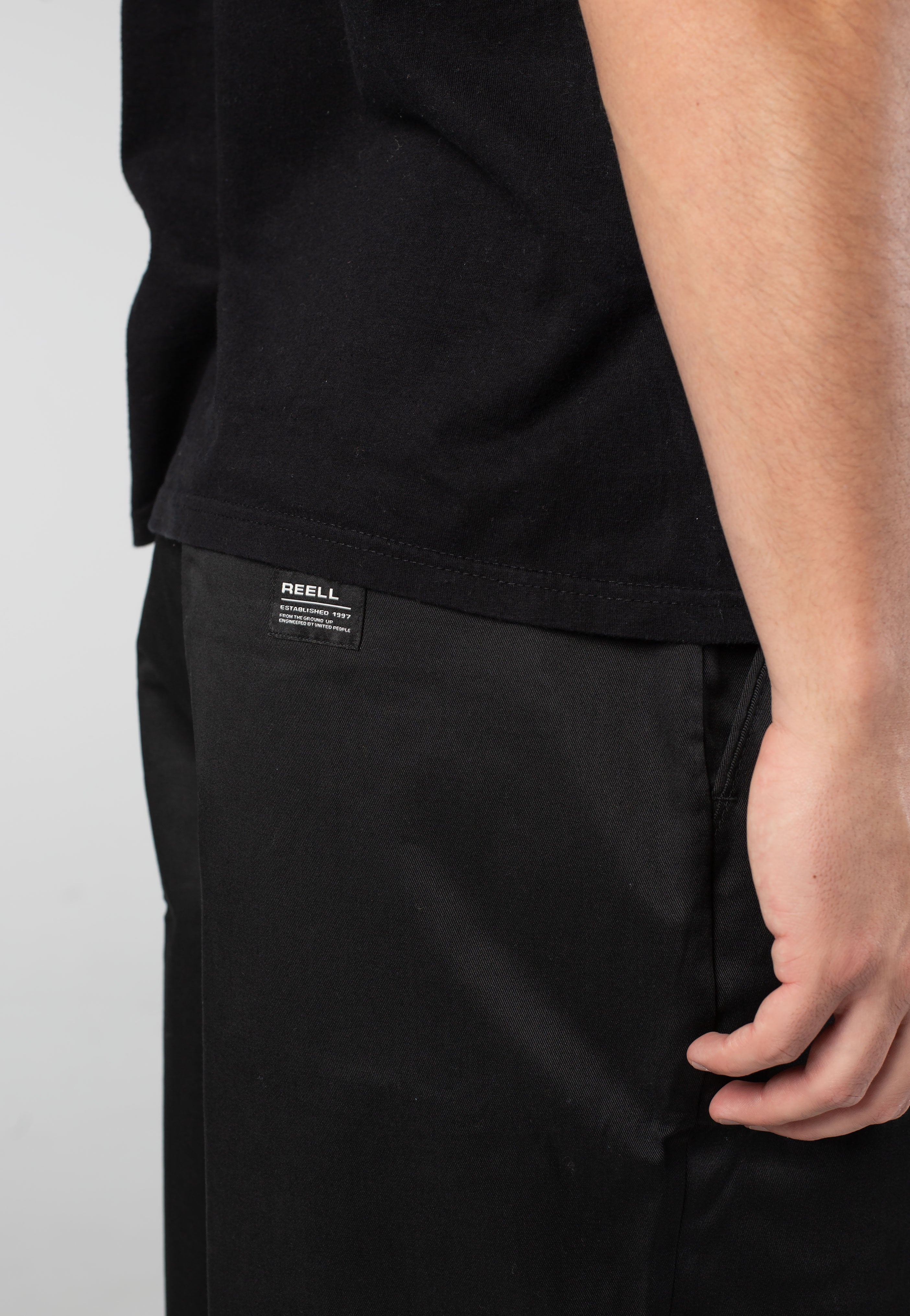 REELL - Loose Flex Chino PC Black - Pants | Men-Image
