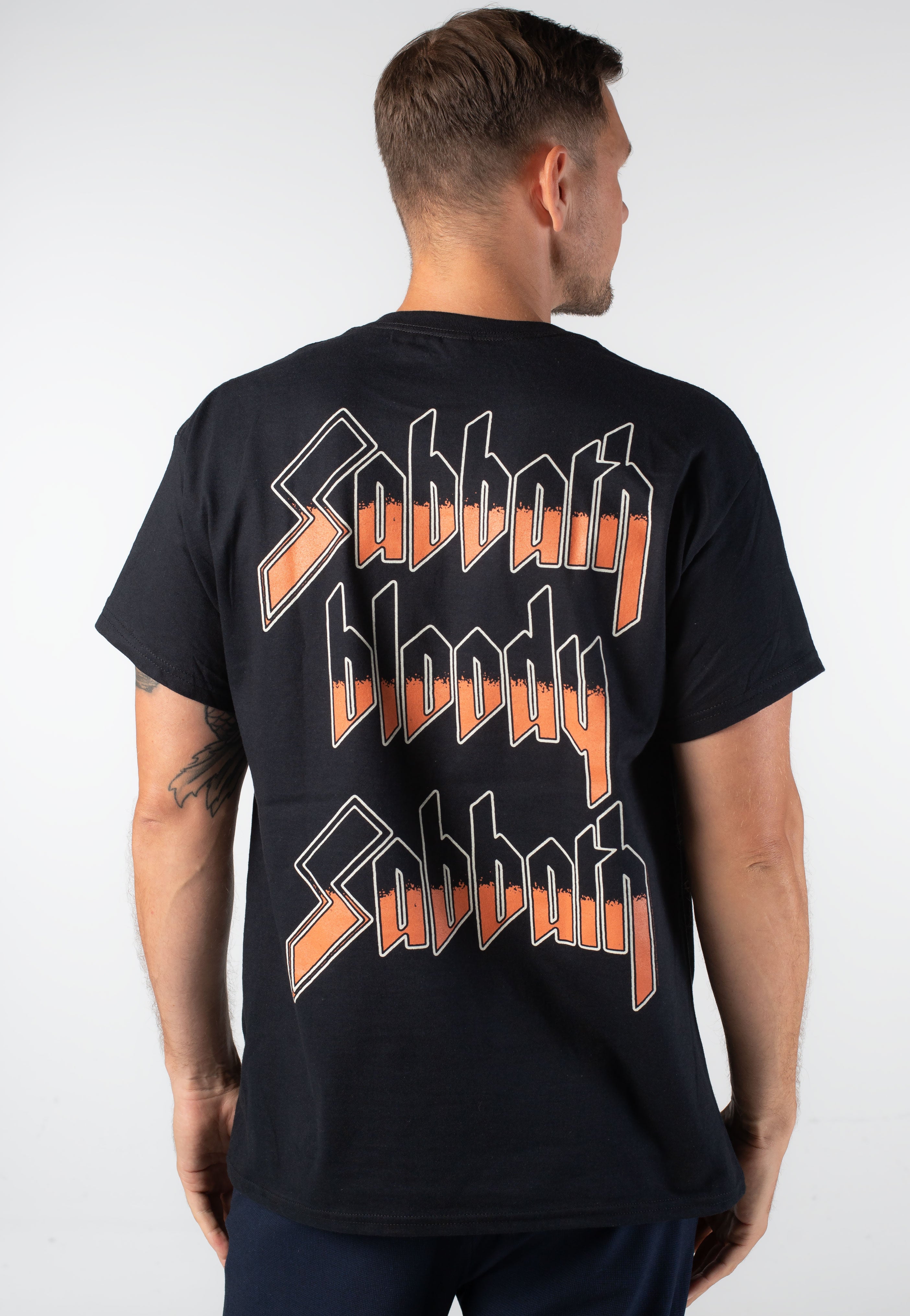 Black Sabbath - Sabbath Bloody Sabbath Cover - T-Shirt | Men-Image