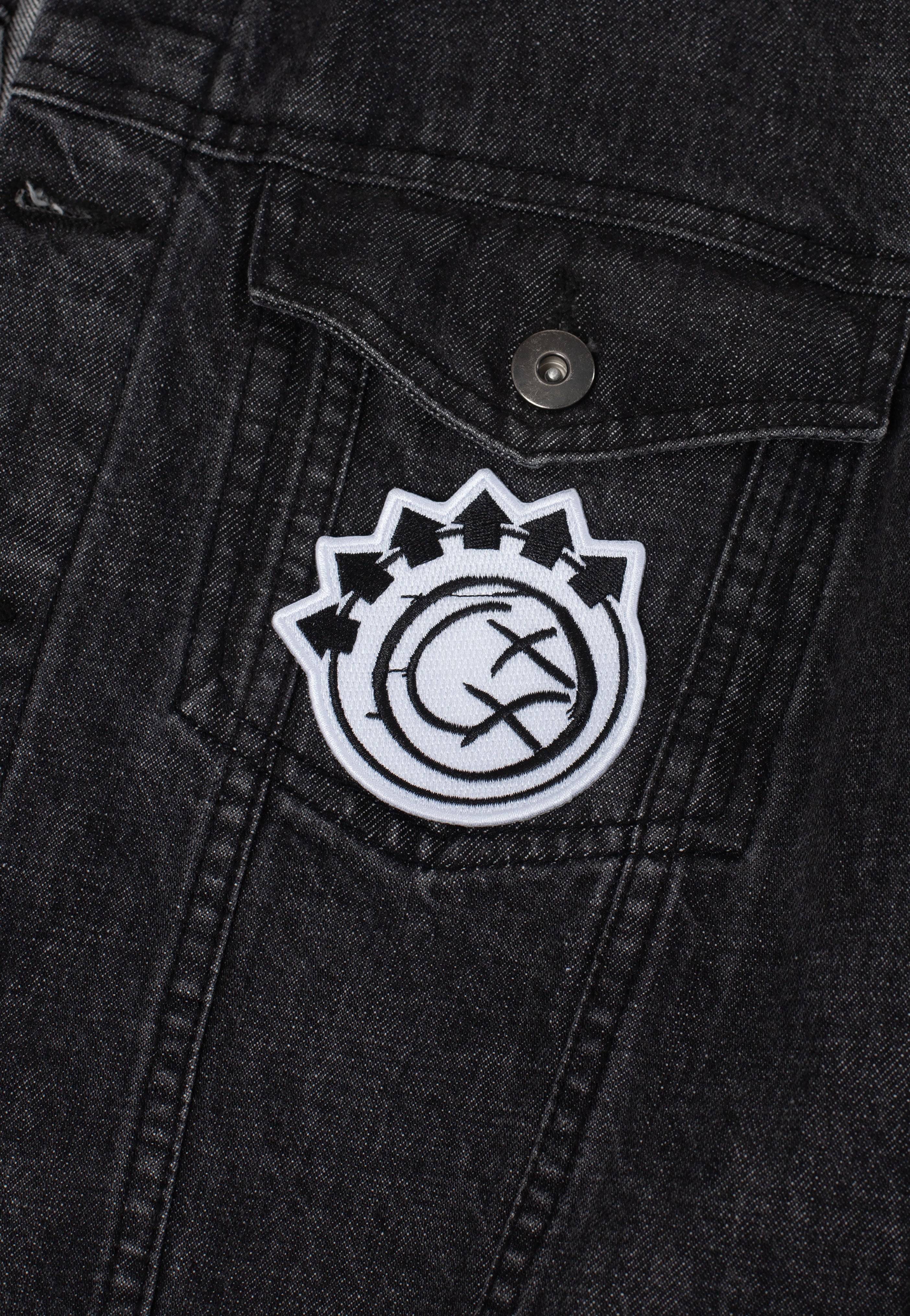 Blink 182 - Black Six-Arrow Smile - Patch | Neutral-Image