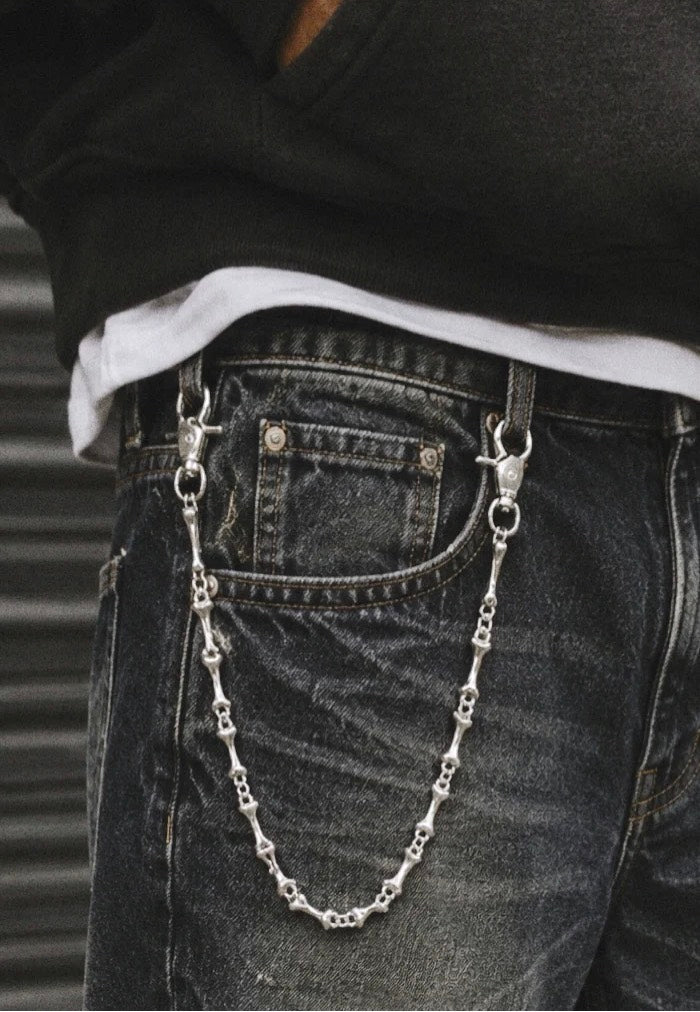 Fainz Bones Silver Wallet Chain | Neutral-Image