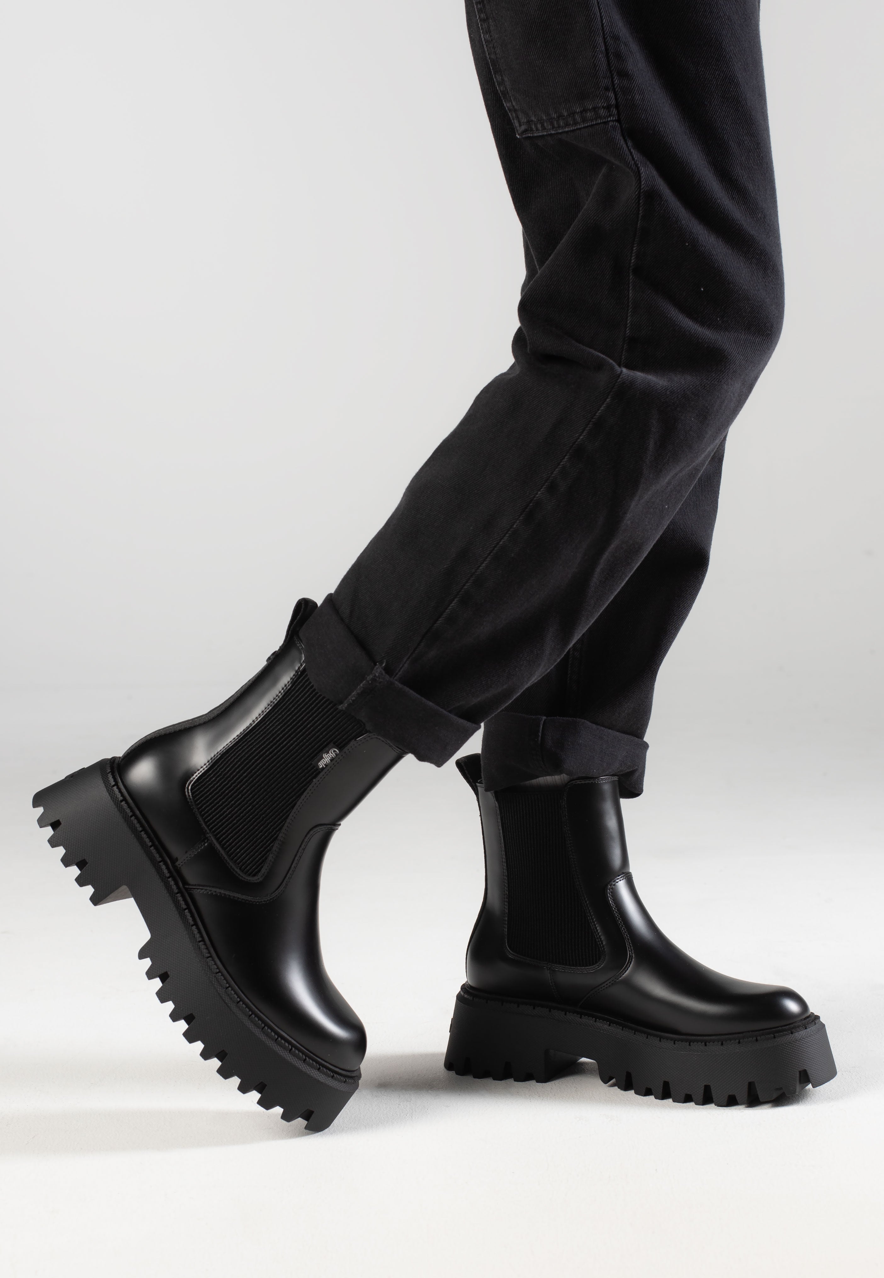 Buffalo - Aspen Chelsea Black - Girl Shoes | Women-Image