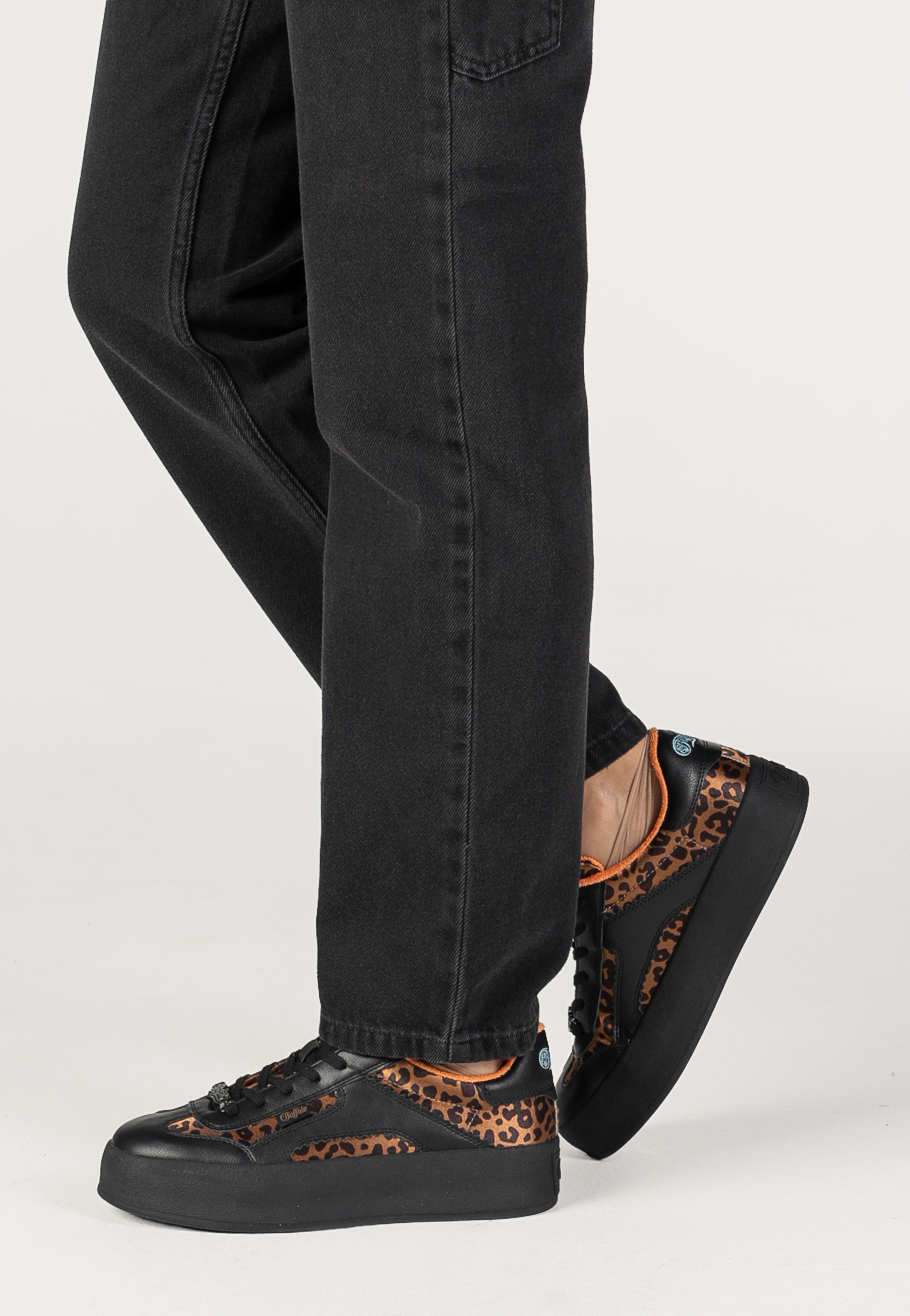 Buffalo - Cajo Vegan Nappa/Satin Leo/Black - Girl Shoes | Women-Image
