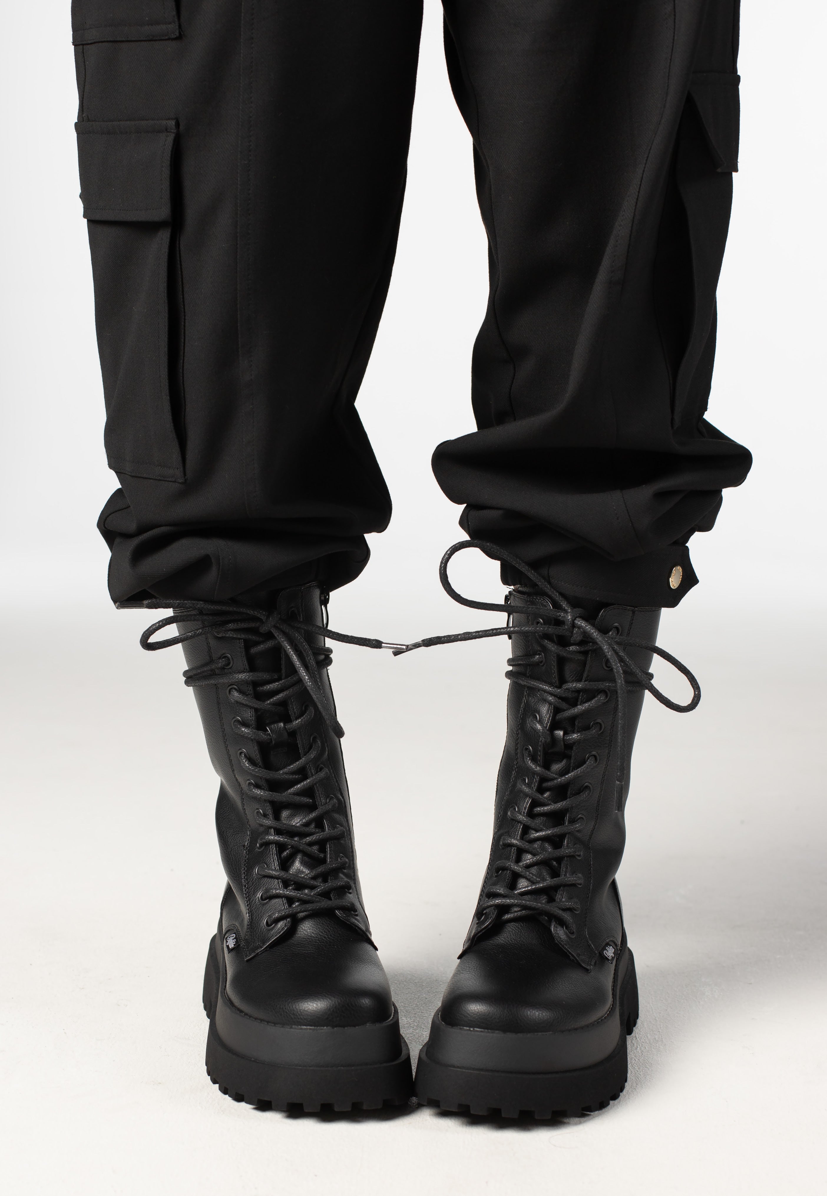 Buffalo - Pluto Lace Up Mid Vegan Nappa Black - Girl Shoes | Women-Image