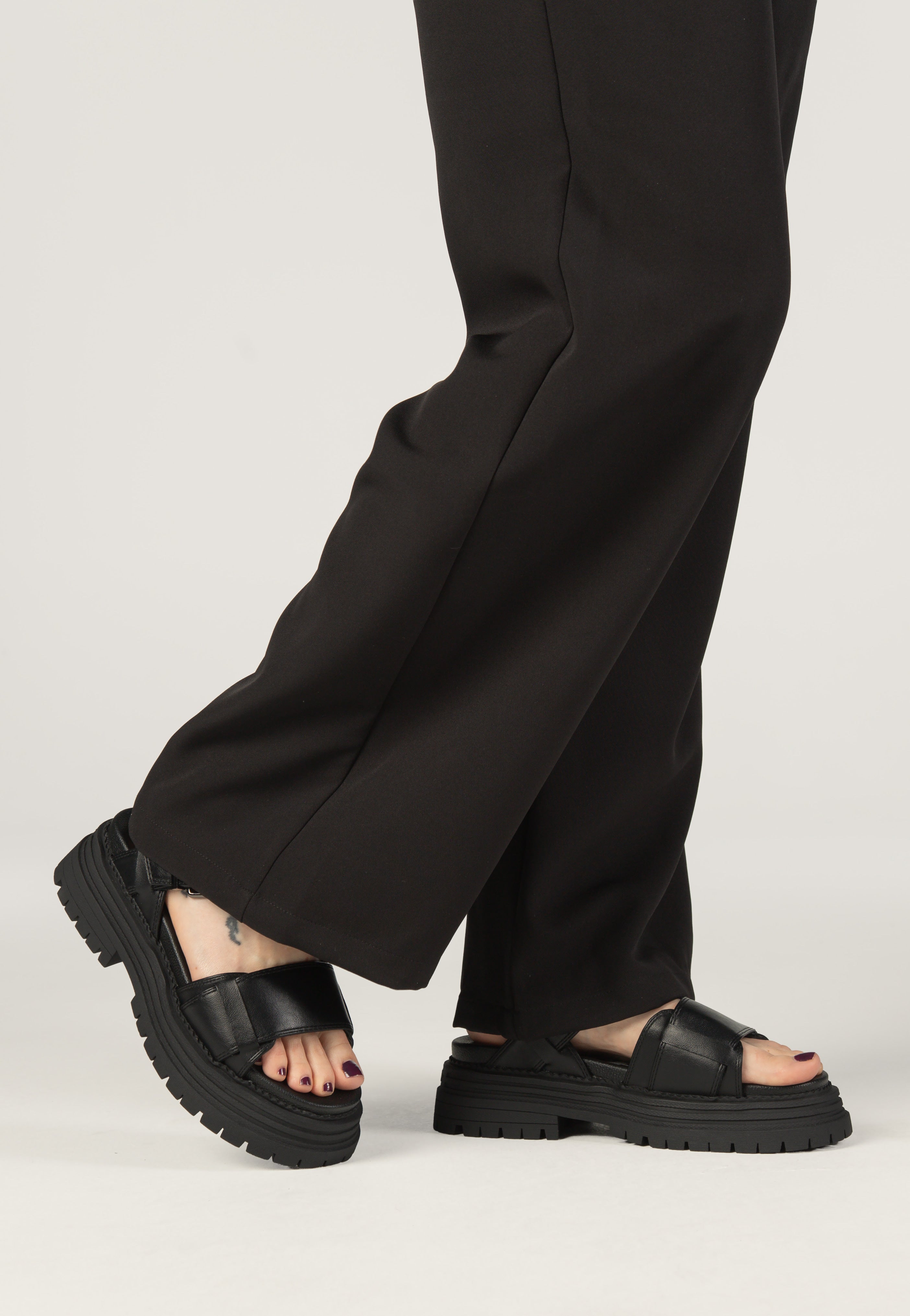 Buffalo - Lennox Sandal Vegan Nappa Black - Girl Sandals | Women-Image