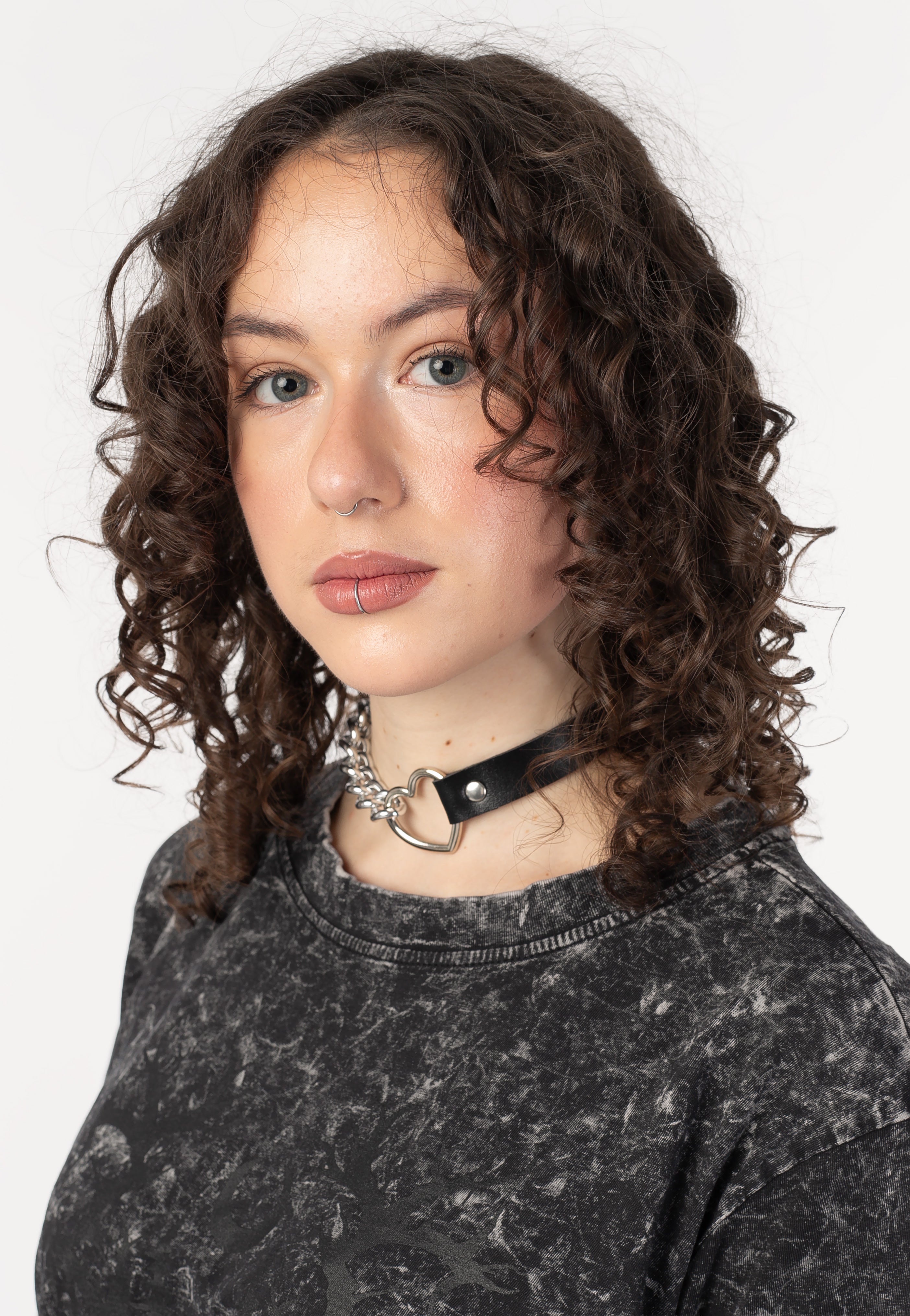 Bullet69 - Heart Half Chain Neckband Black/Silver - Choker | Neutral-Image