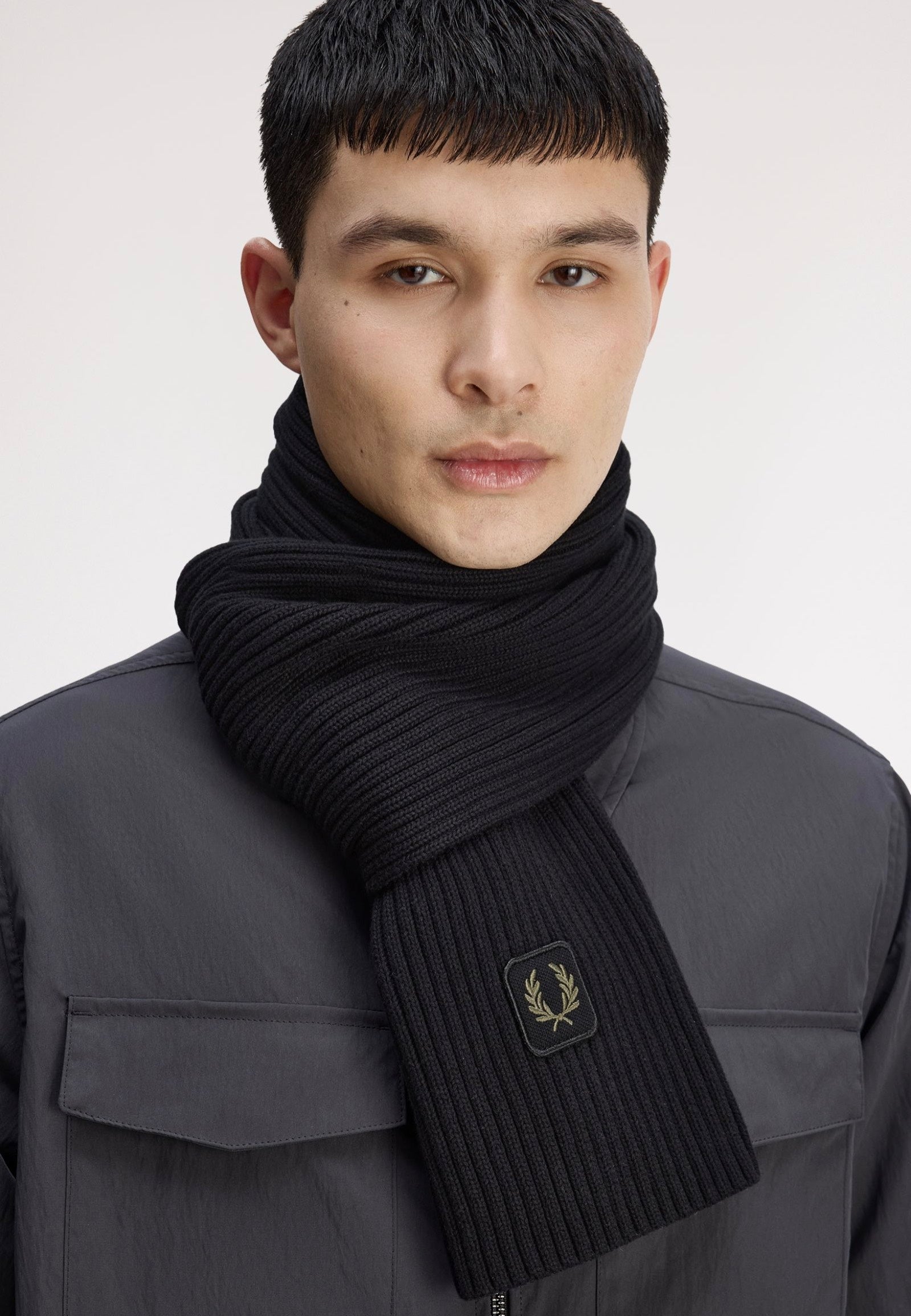 Fred Perry - Cotton Ribbed Black - Scarf | Neutral-Image