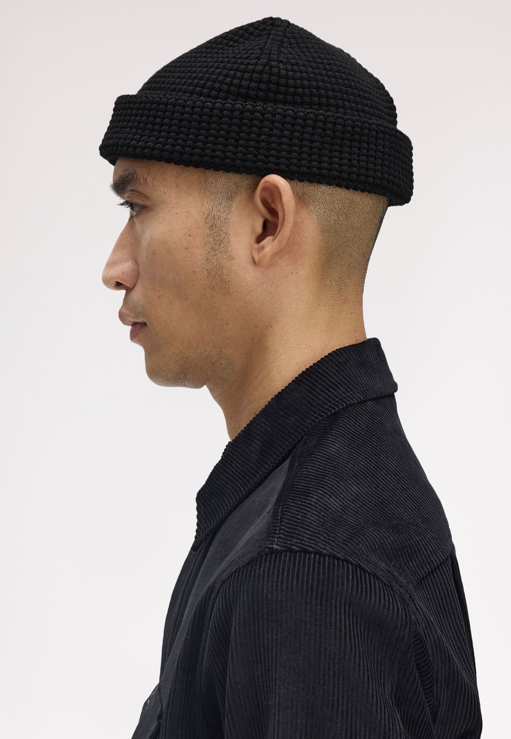 Fred Perry - Waffle Black - Beanie | Neutral-Image