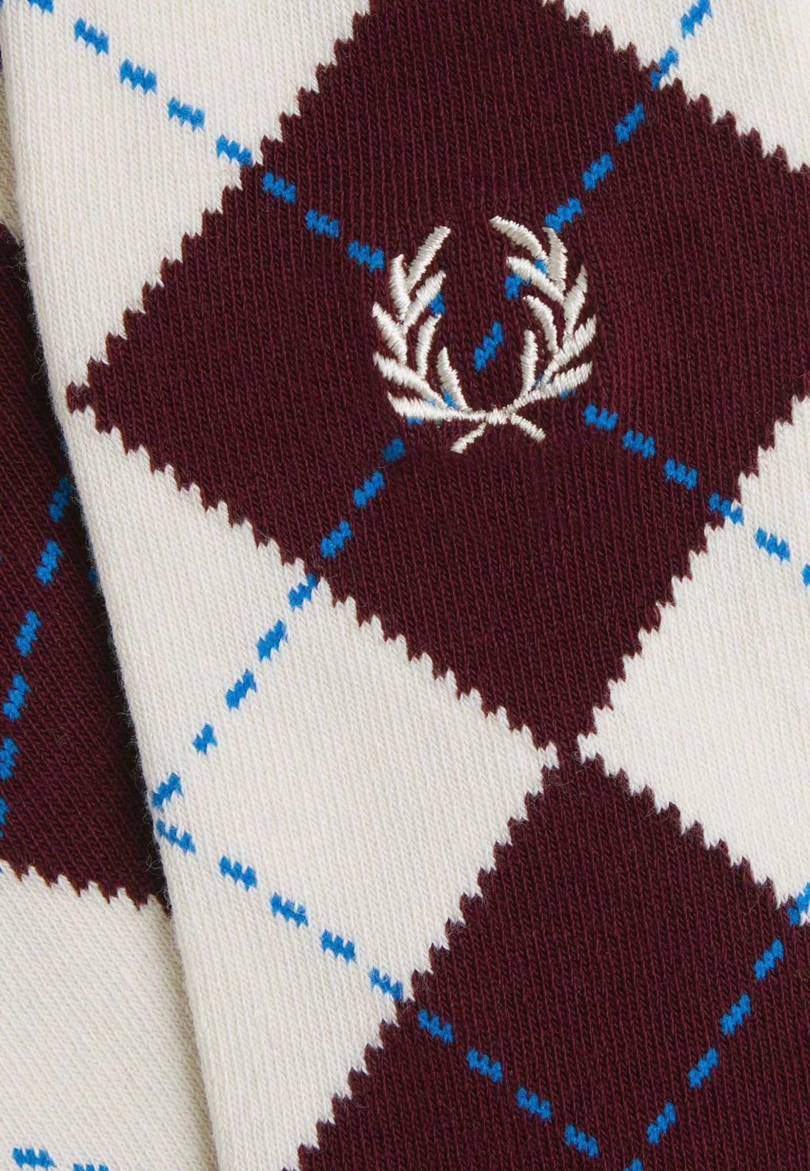 Fred Perry - Jacquard Argyle Oxblood/Ecru/Court Blue - Socks | Neutral-Image