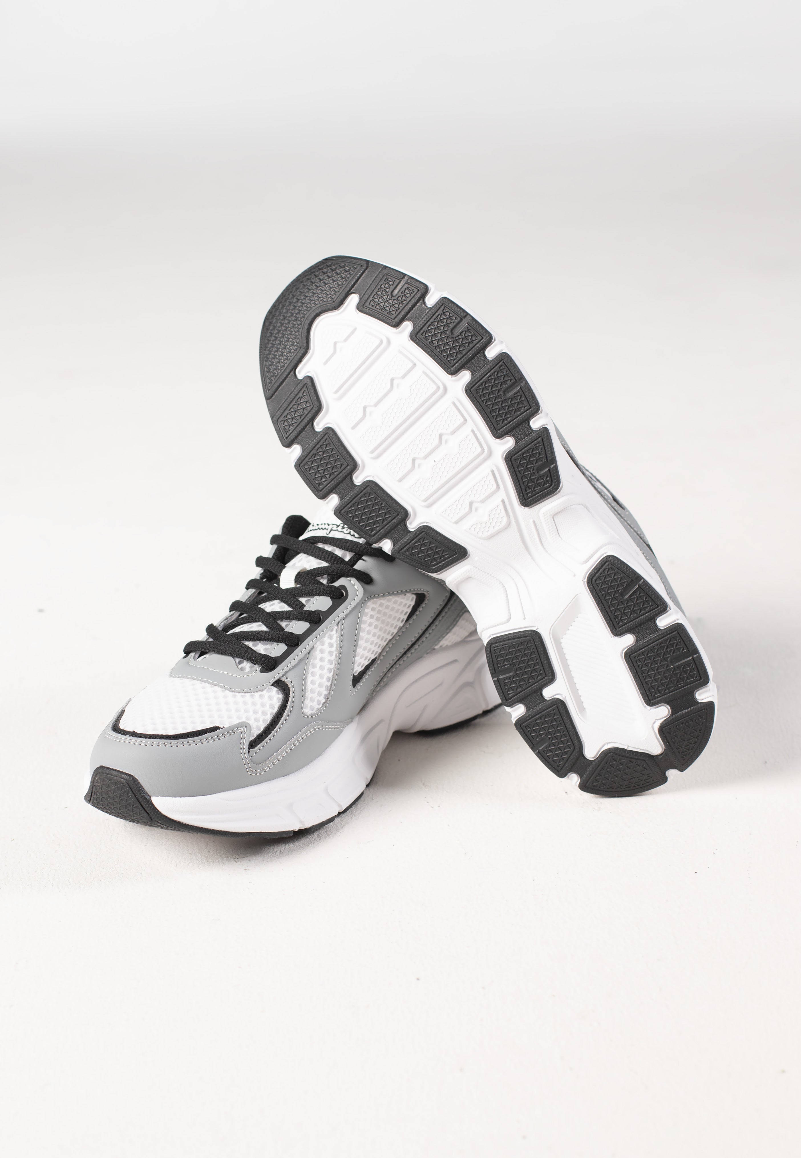 Champion - RT25 Mesh Low Cut WHT/GREY/NBK - Shoes | Men-Image