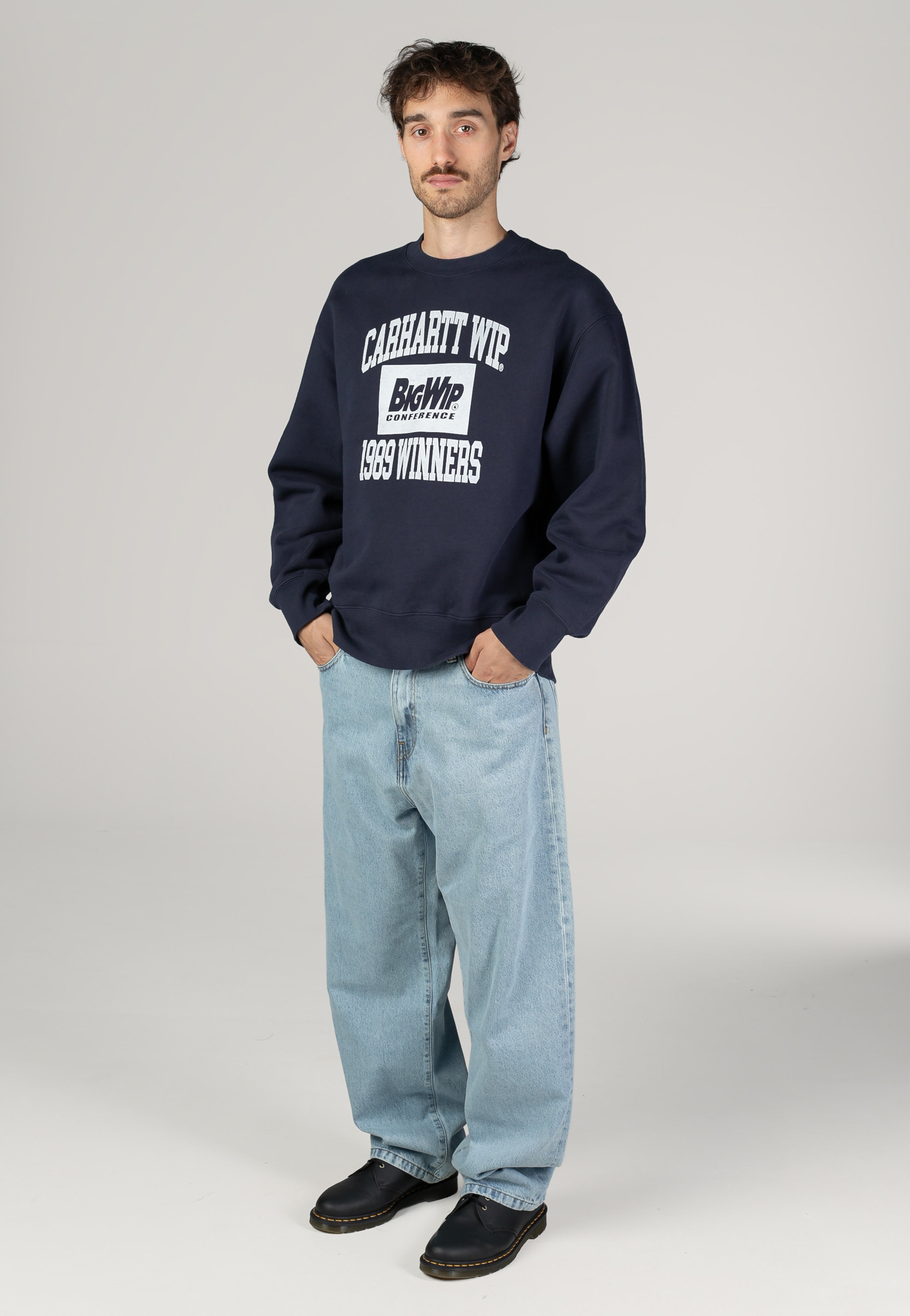 Carhartt WIP - 1989 Winners Heavy Stone Wash Dark Navy - Sweater | Men-Image