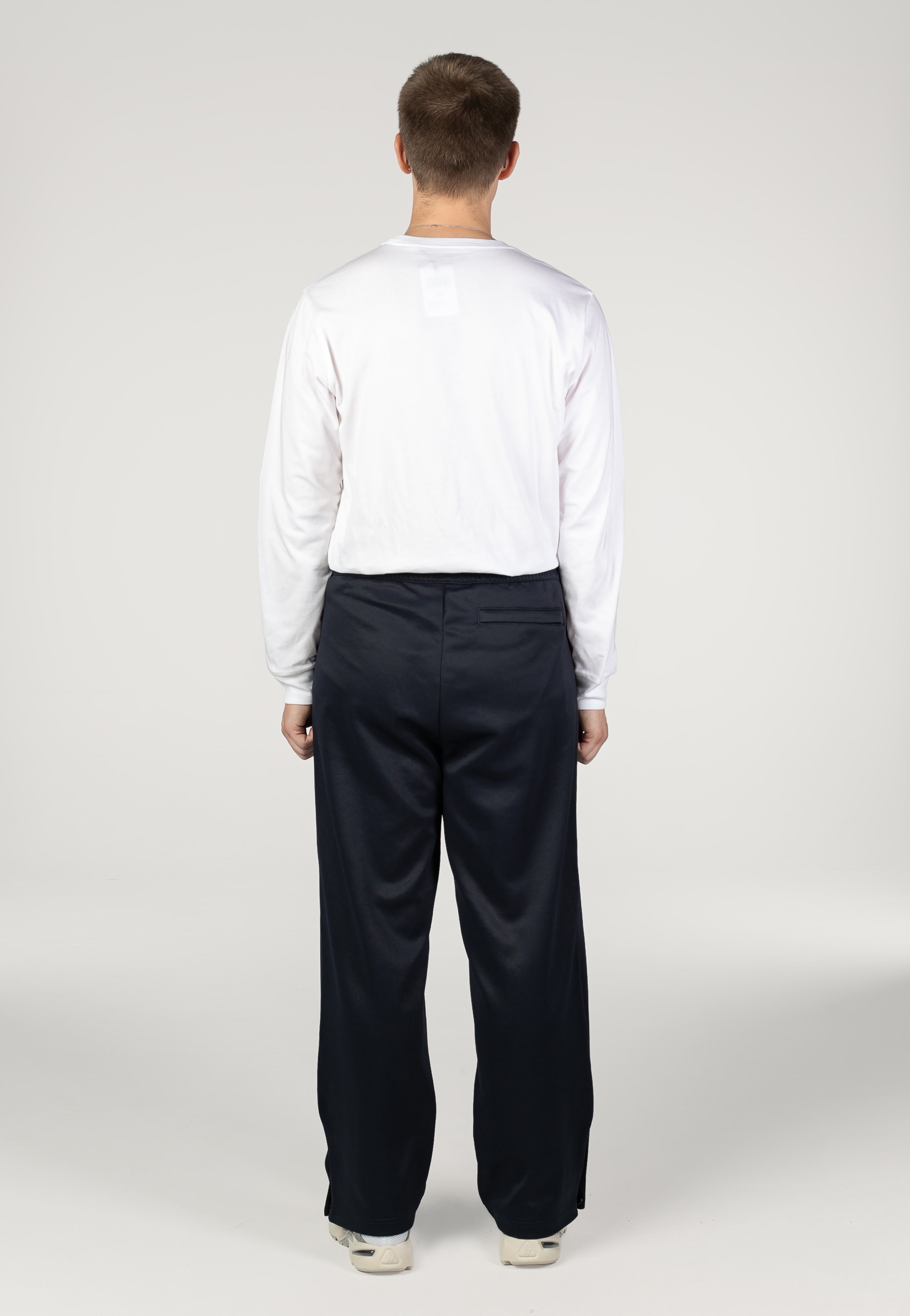 Carhartt WIP - Bolon Sweat Dark Navy - Sweat Pants | Men-Image