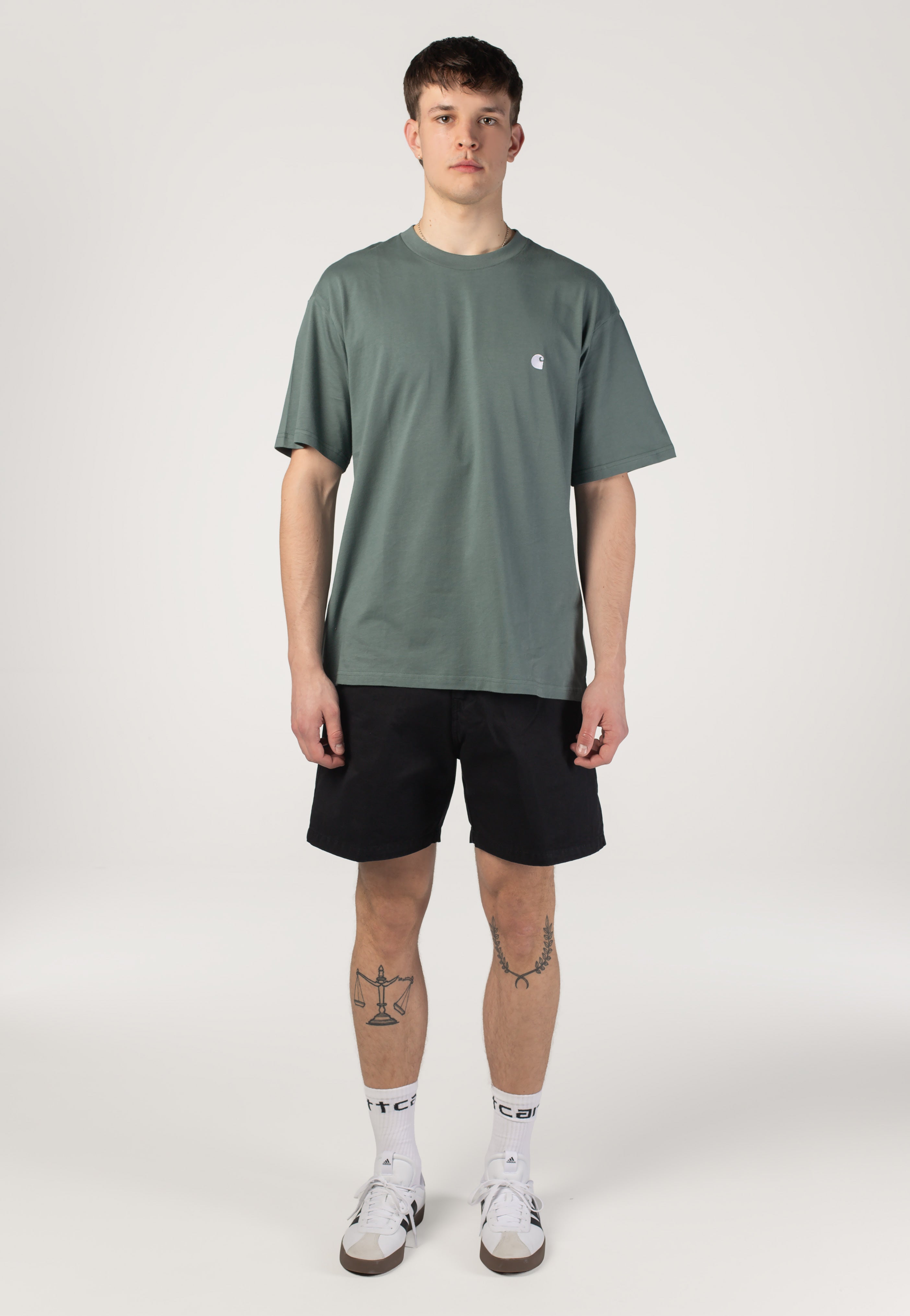 Carhartt WIP - Brady Stone Washed Black - Shorts | Men-Image