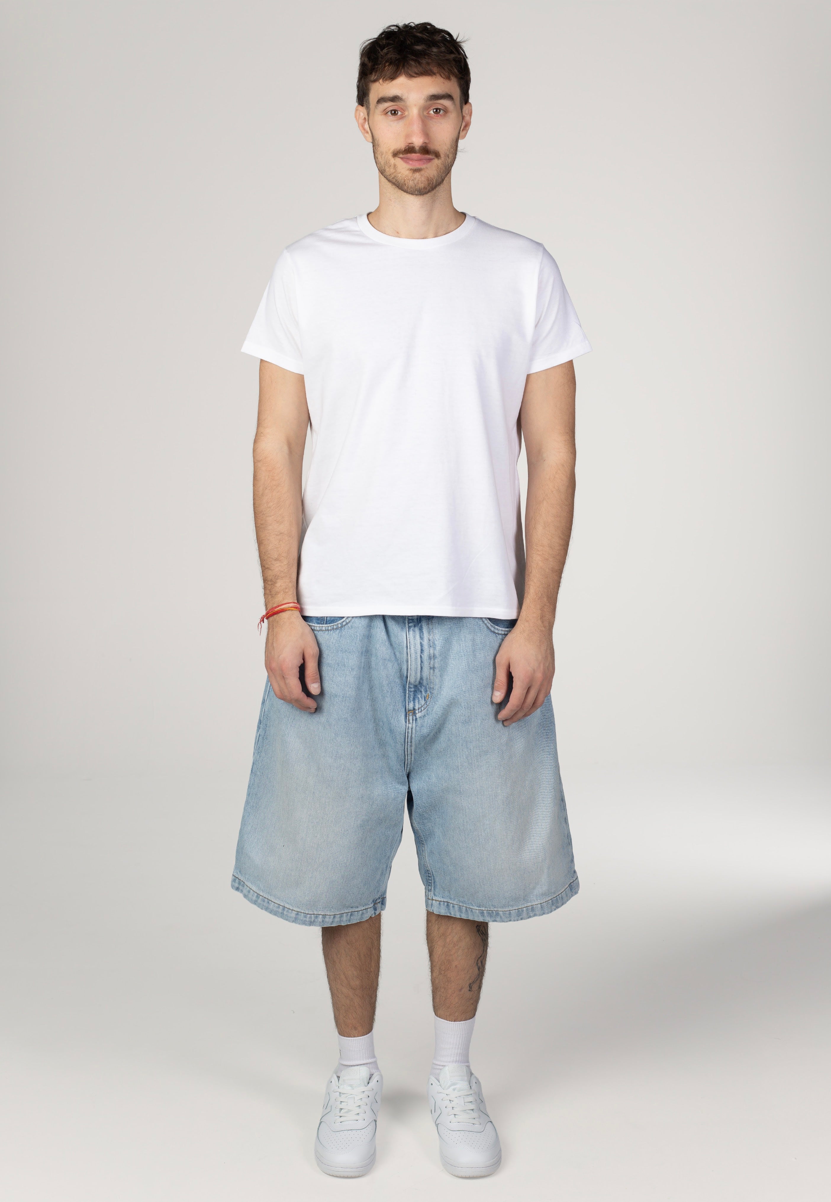 Carhartt WIP - Brandon Heavy Worn Bleached Blue - Shorts | Men-Image