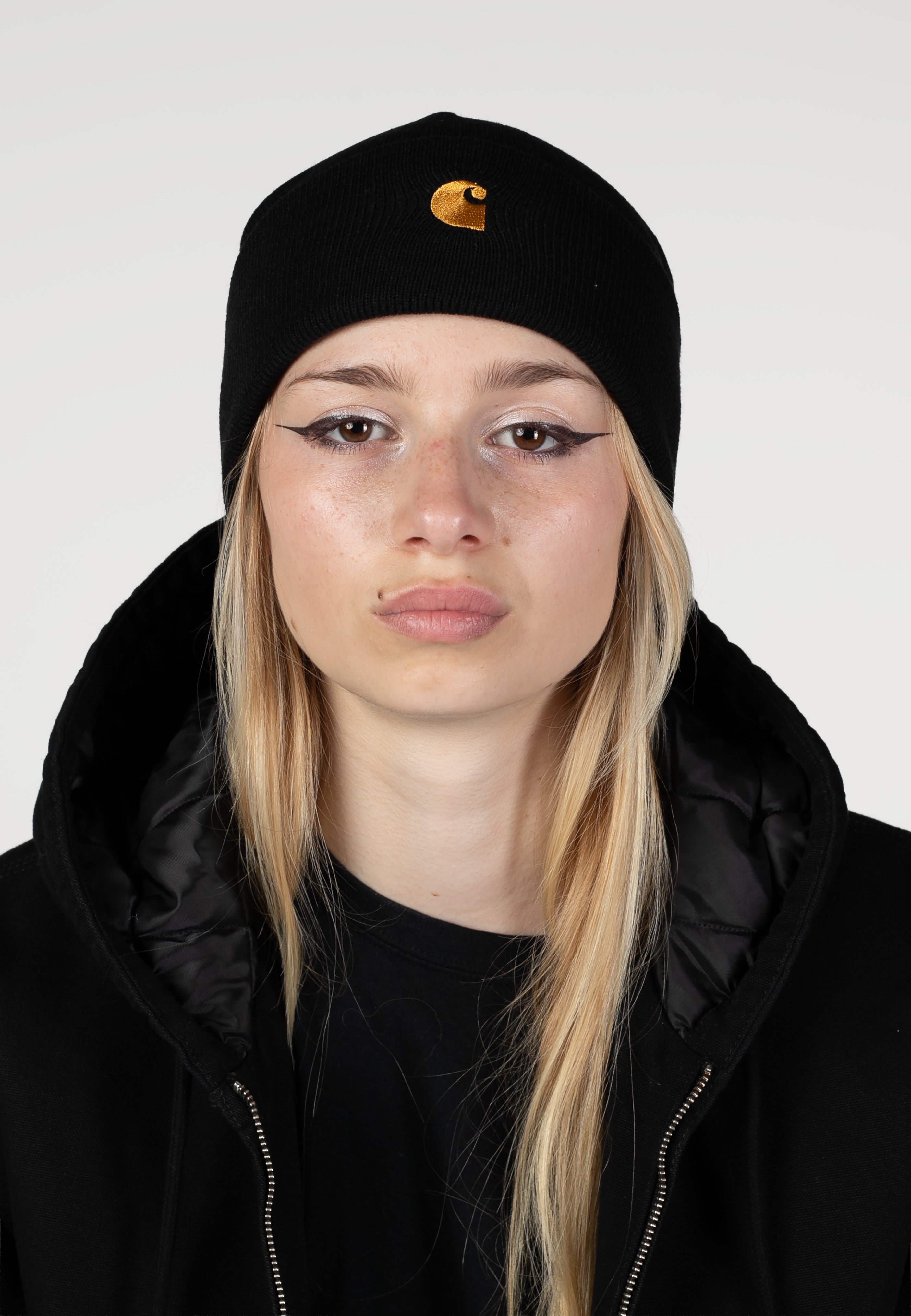 Carhartt WIP - Chase Black/Gold - Beanie | Neutral-Image