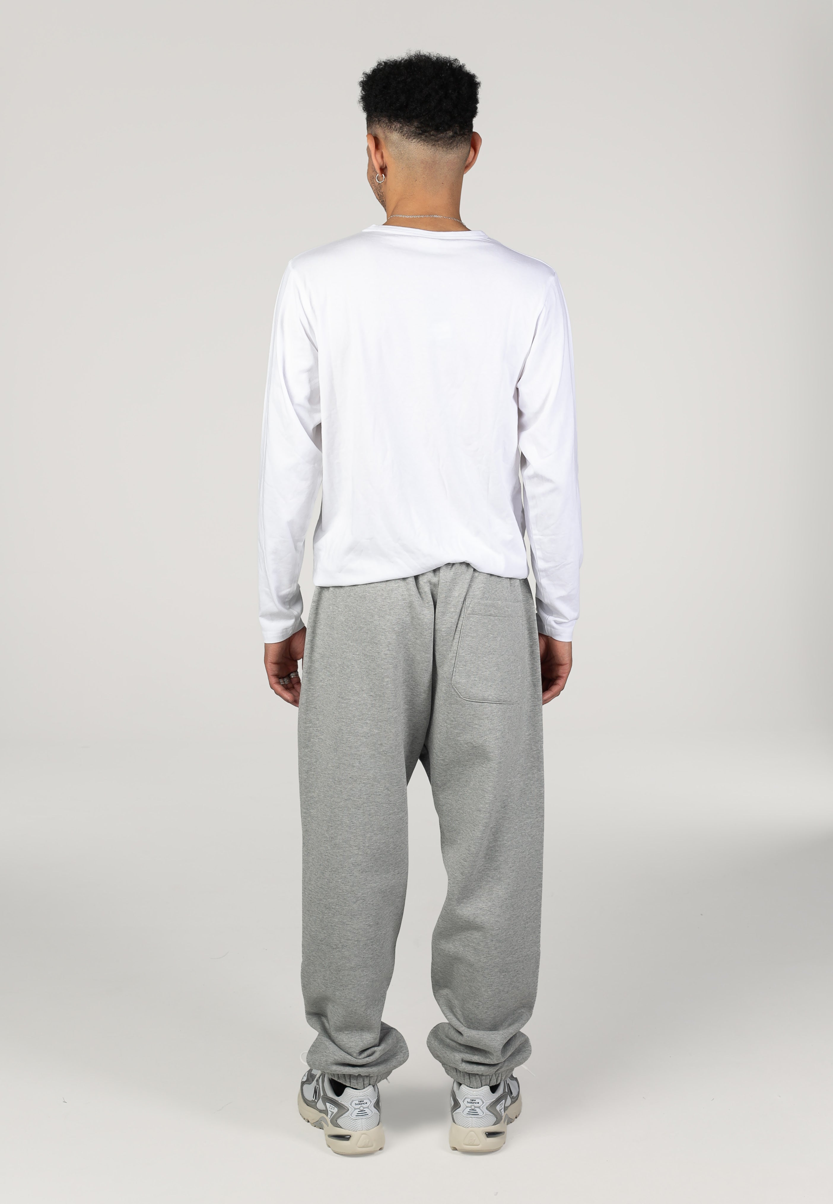 Carhartt WIP - Chase Loose Grey Heather - Sweat Pants | Men-Image