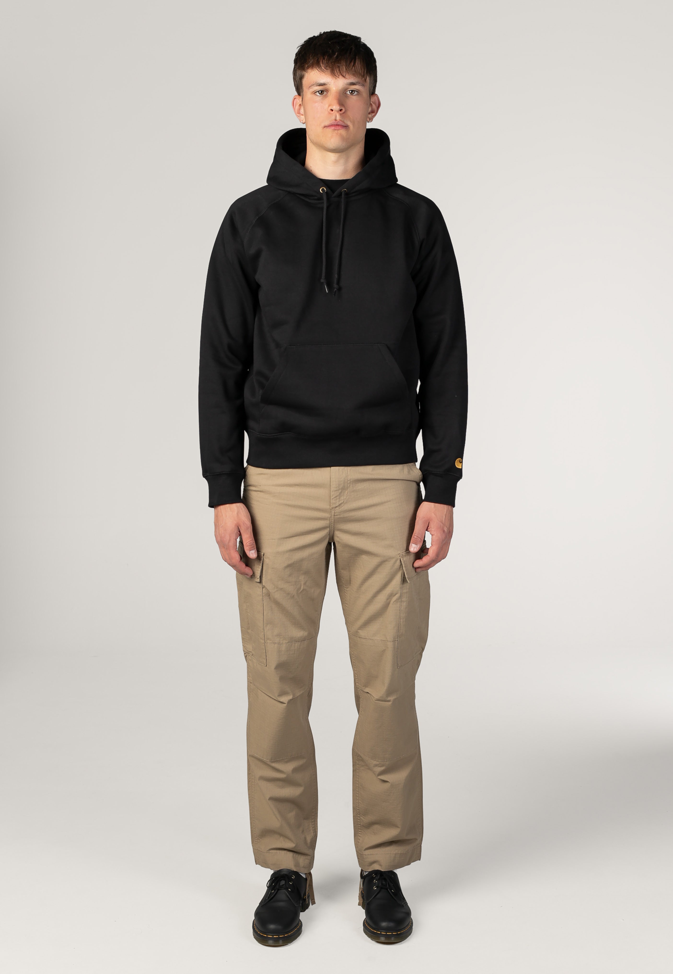Carhartt WIP - Hooded Chase Black/Gold - Hoodie | Men-Image