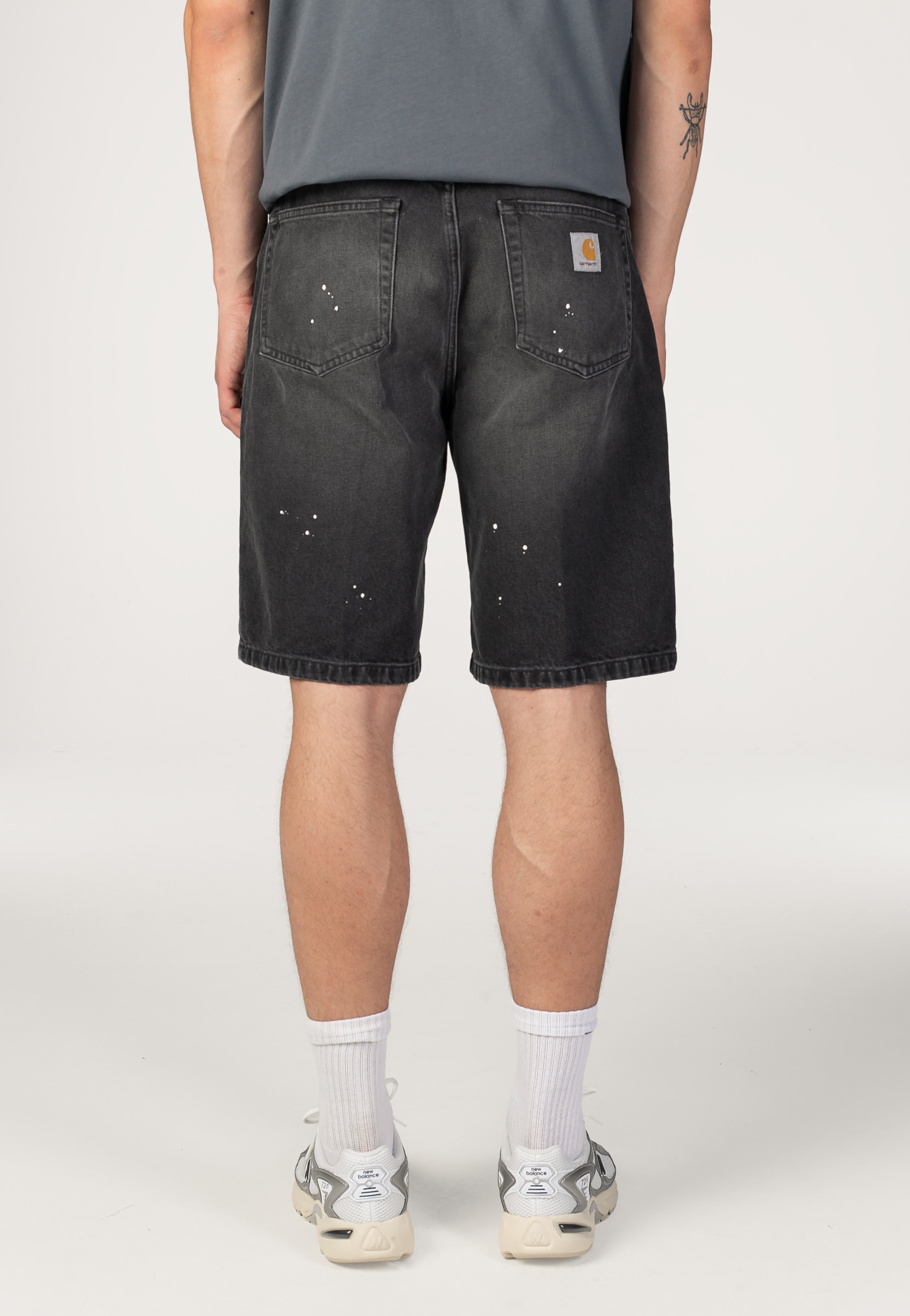 Carhartt WIP - Landon Destroy Wash Black - Shorts | Men-Image