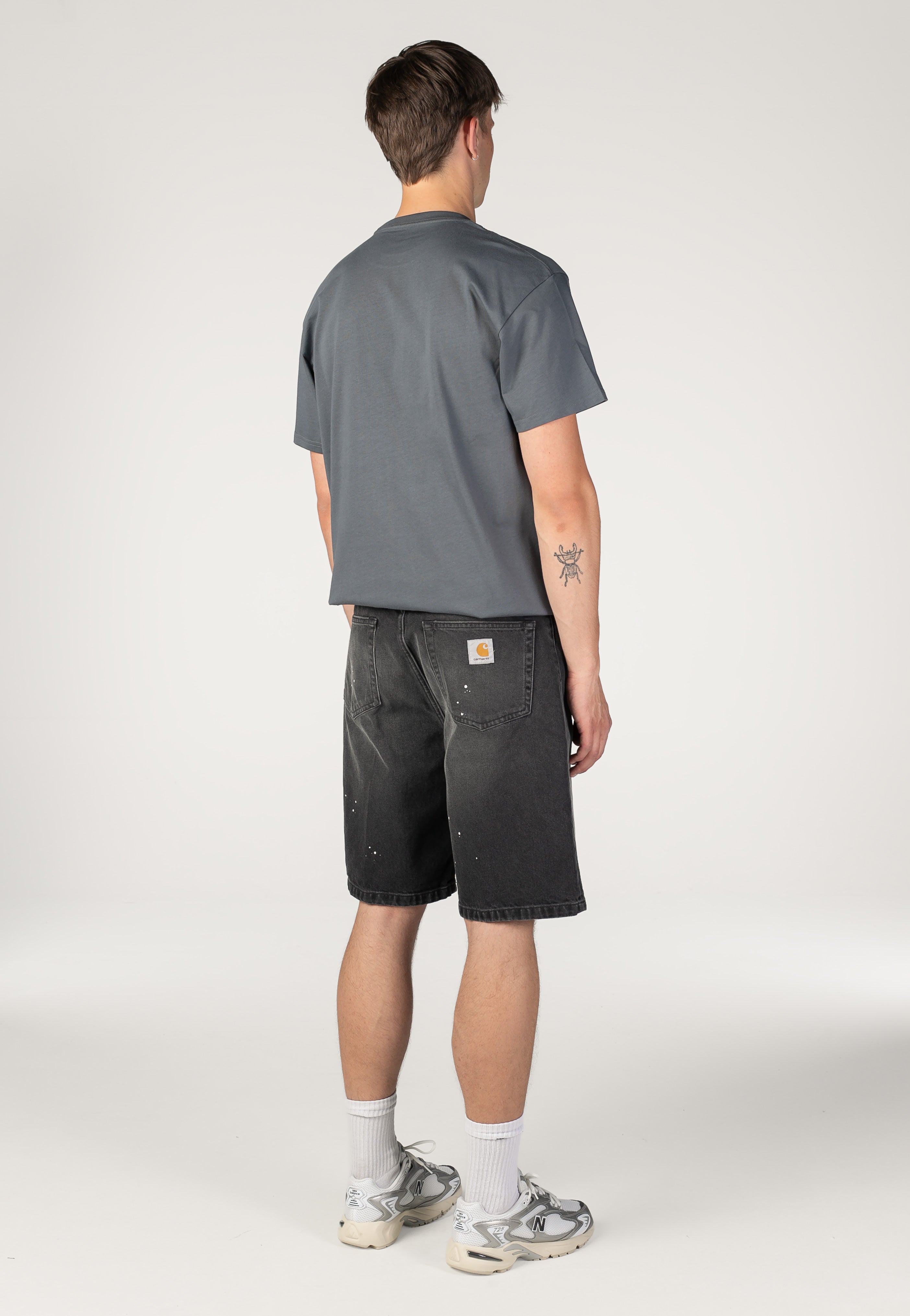 Carhartt WIP - Landon Destroy Wash Black - Shorts | Men-Image