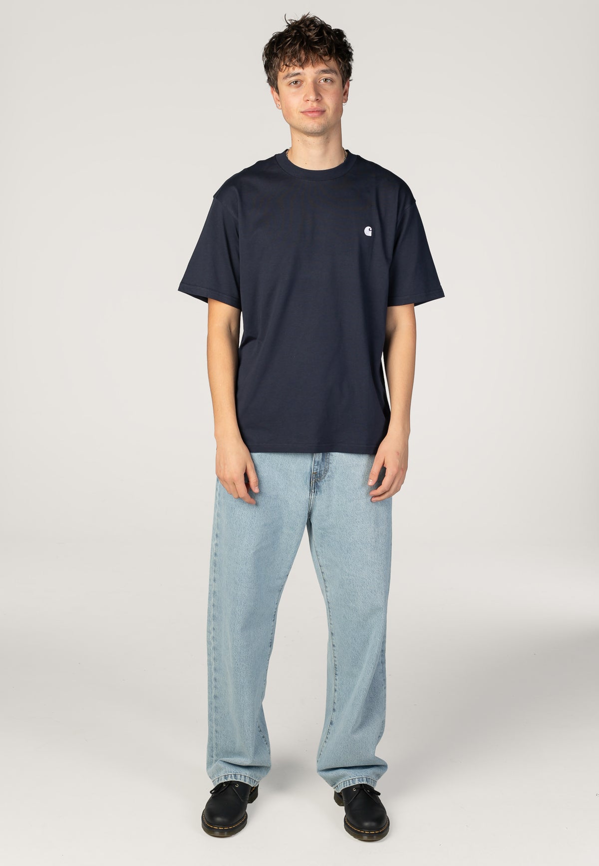 Carhartt WIP Madison Dark Navy / White T-Shirt | Men-Image