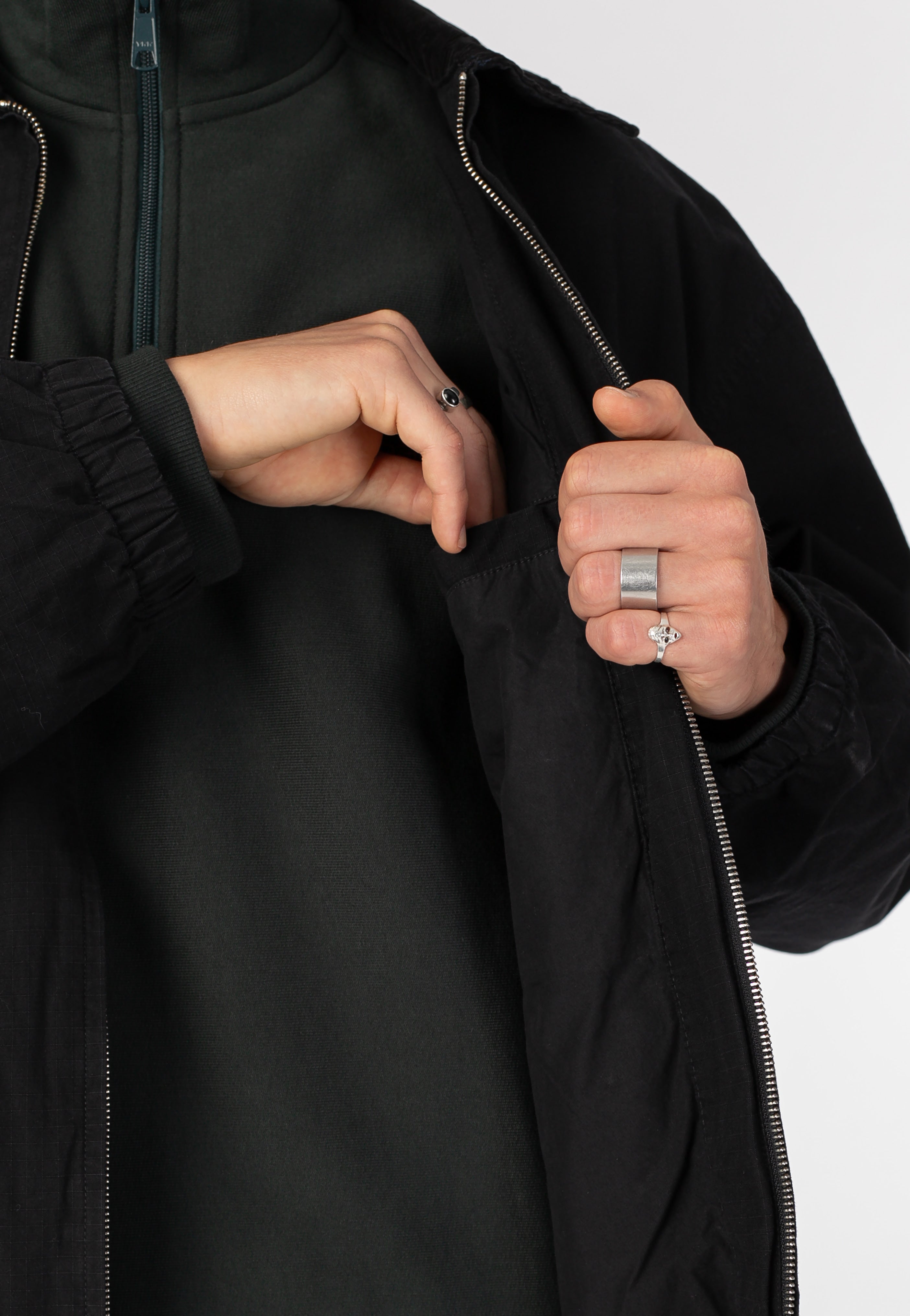Carhartt WIP - Madison Ripstop Garment Dyed Black/Wax - Jacket | Men-Image