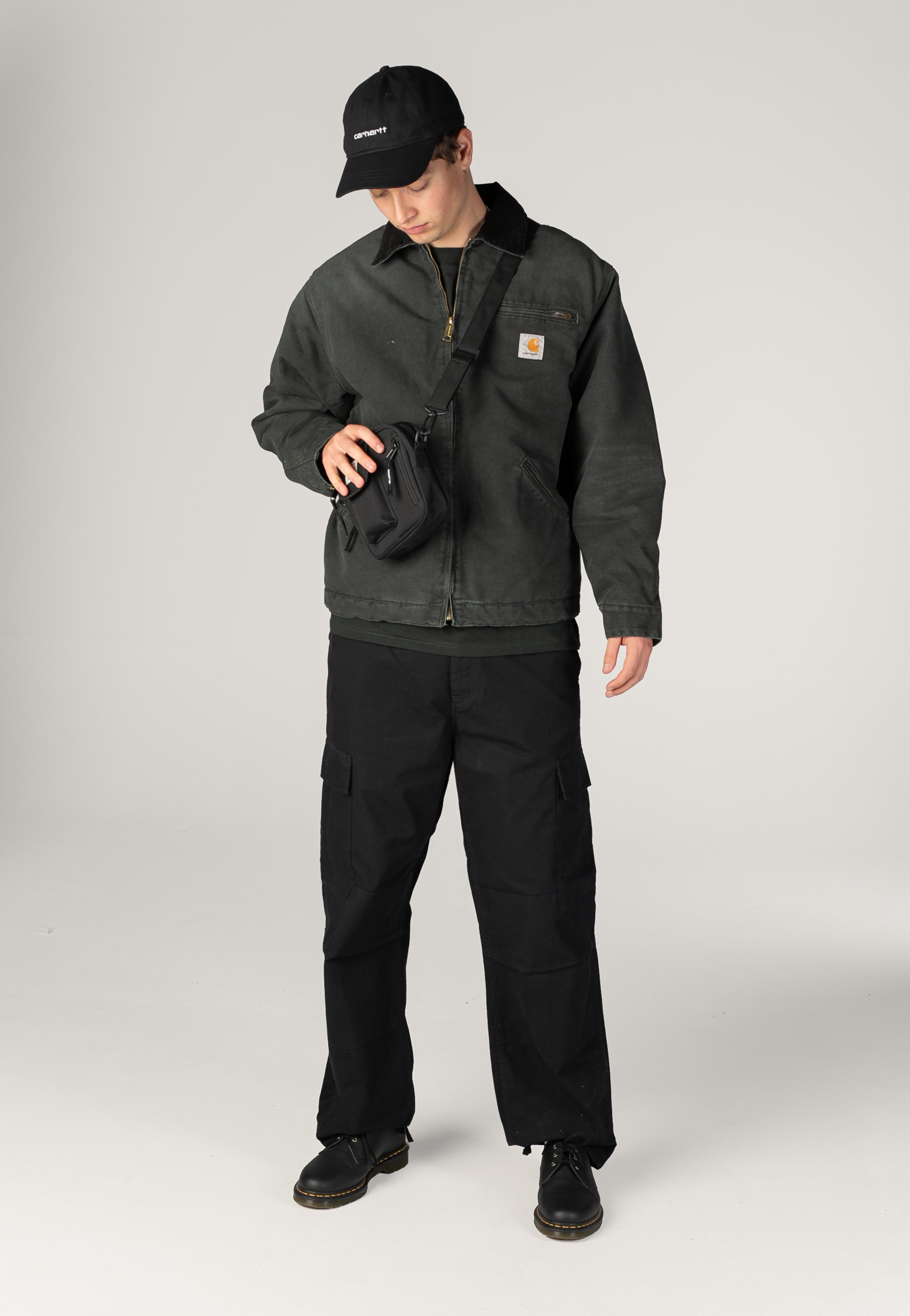 Carhartt WIP OG Cargo Stone Washed Black Calças | Men-Image
