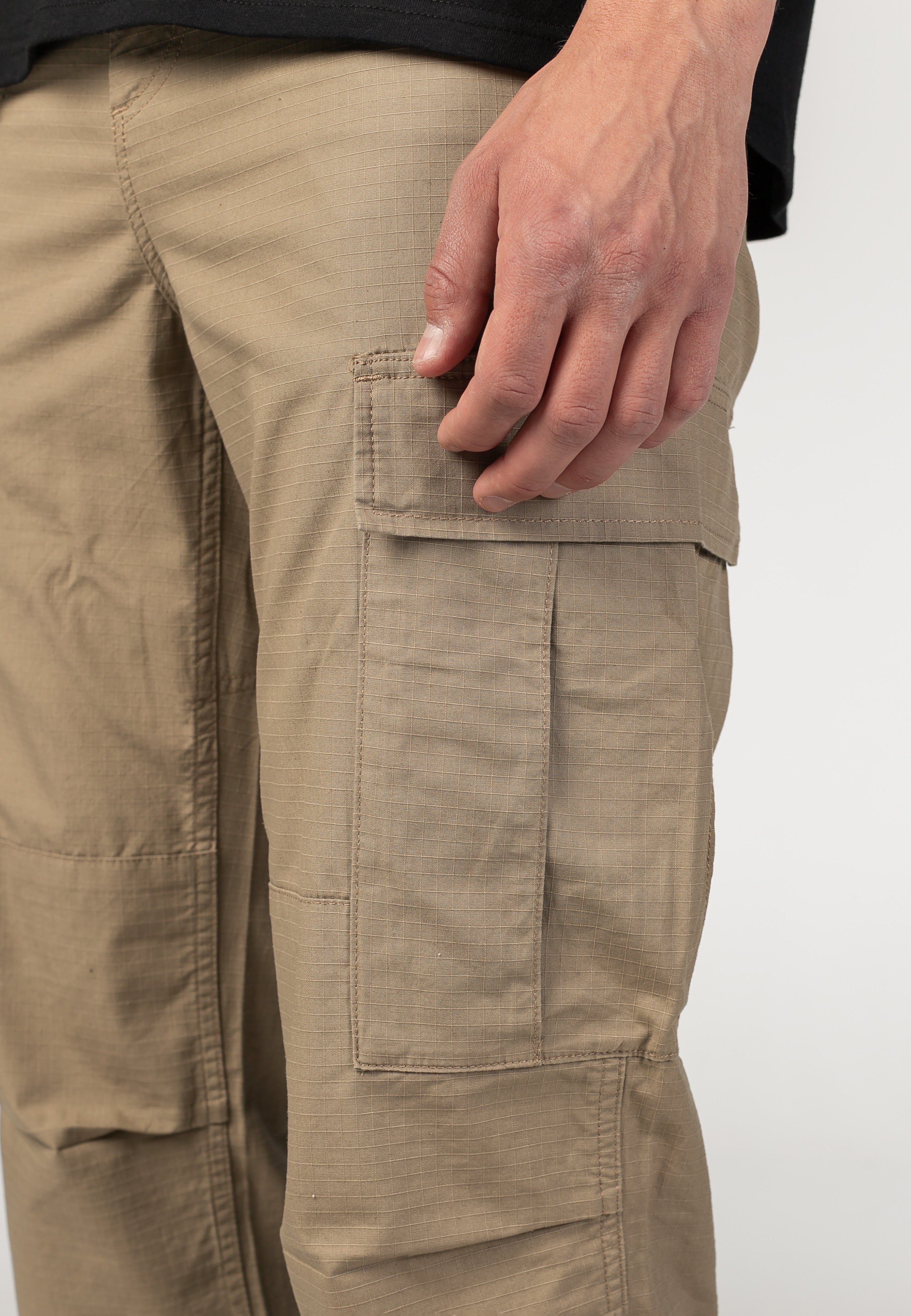 Carhartt WIP - Regular Cargo Rinsed Leather - Pants | Men-Image