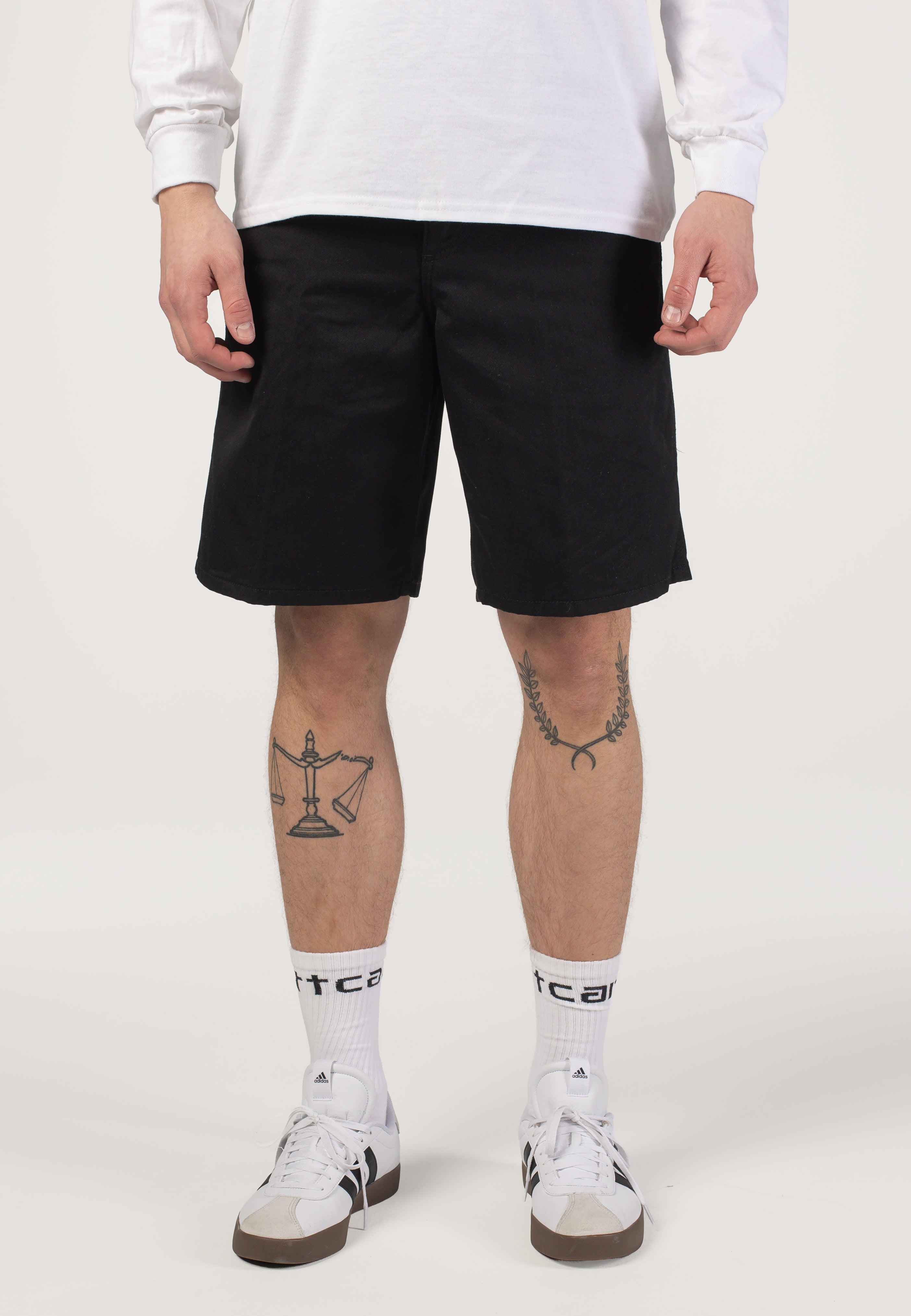 Carhartt WIP - Simple Rinsed Black - Shorts | Men-Image