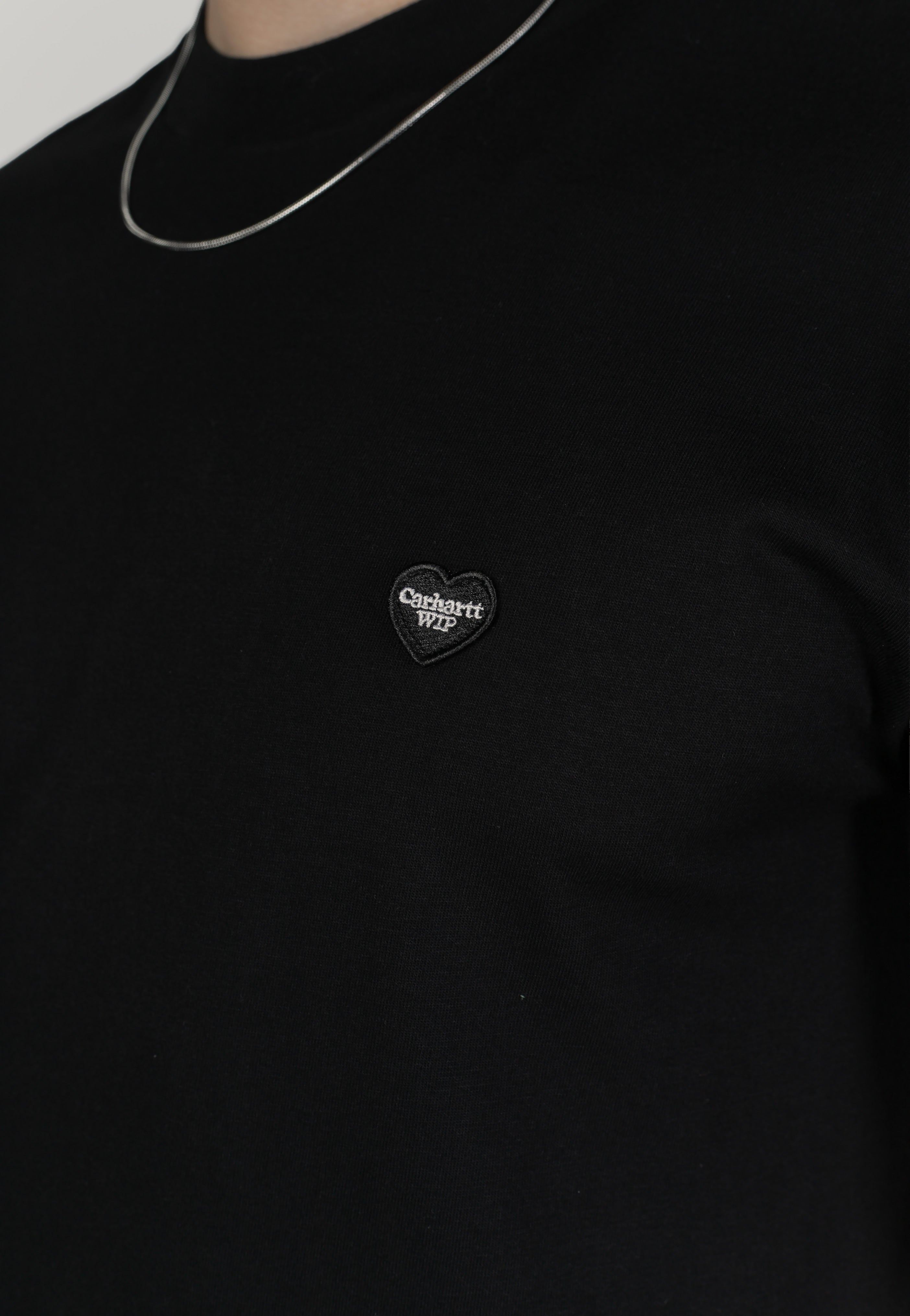 Carhartt WIP - Small Heart Black/Black - T-Shirt | Men-Image