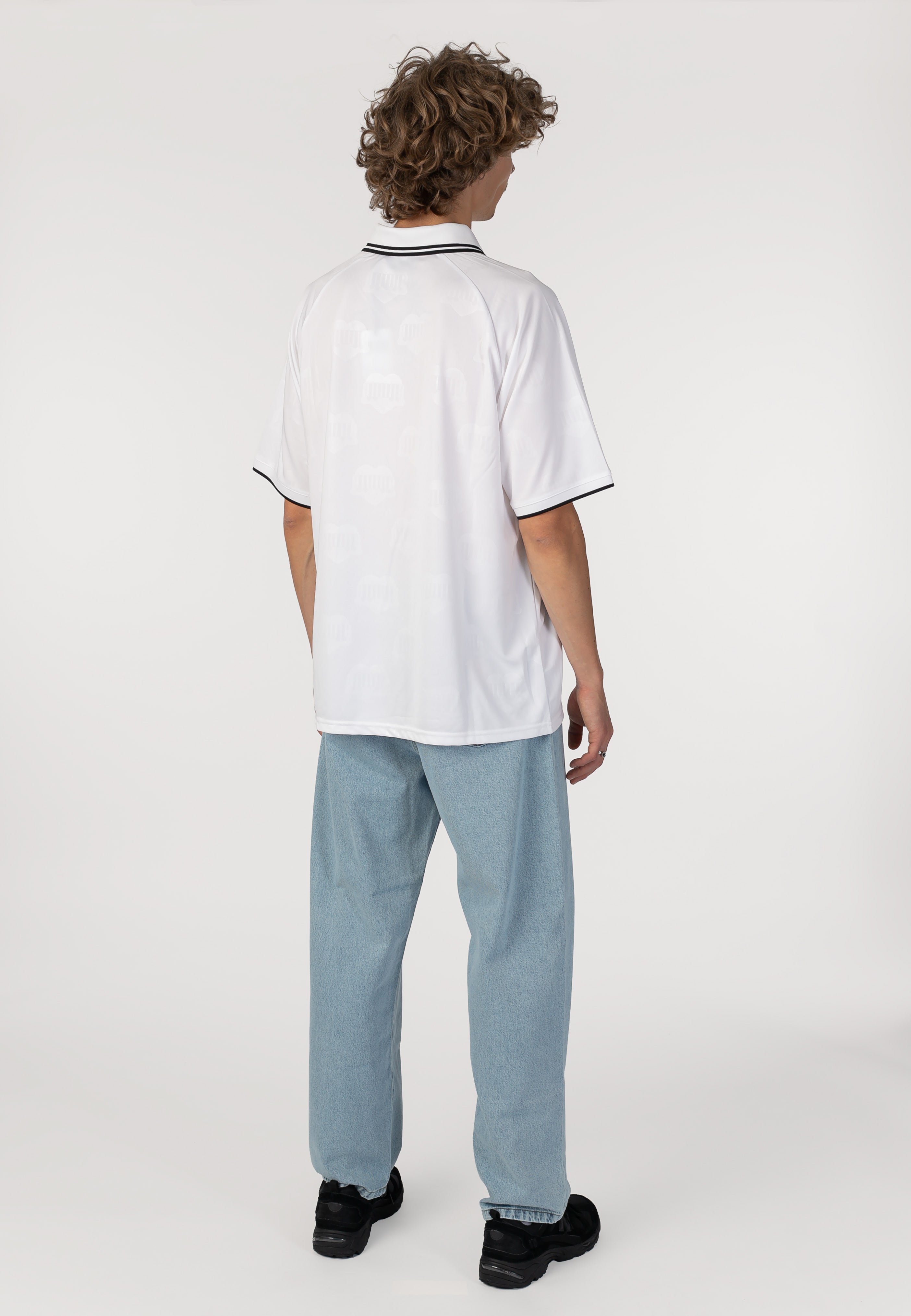 Carhartt WIP - Terrace Football Heart Train Jacquard White - T-Shirt | Men-Image