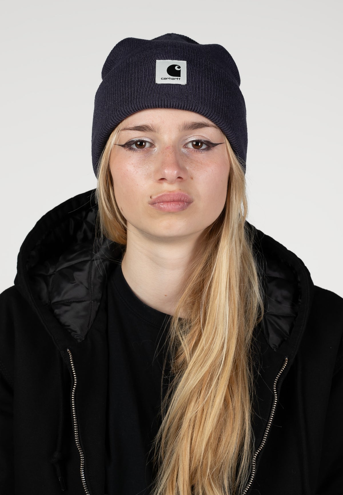Carhartt WIP W' Ashley Shady Purple Beanie | Neutral-Image