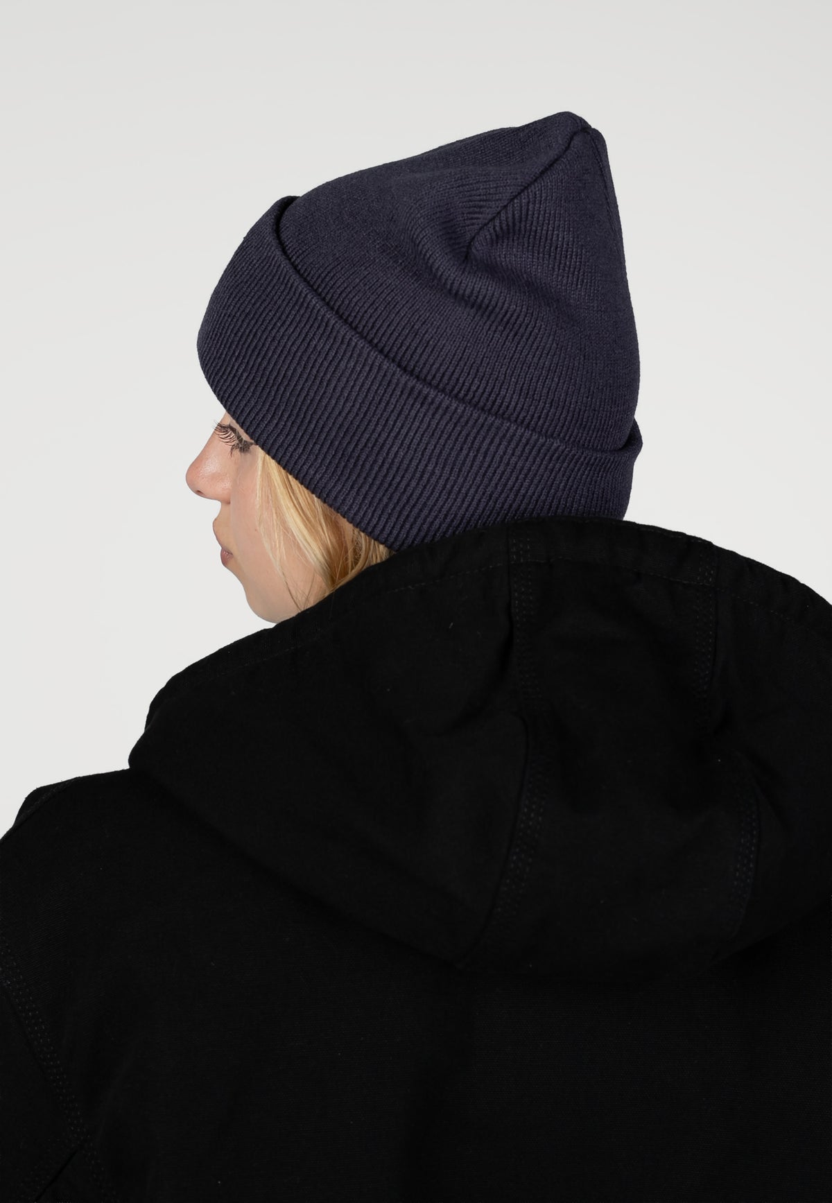 Carhartt WIP W' Ashley Shady Purple Beanie | Neutral-Image