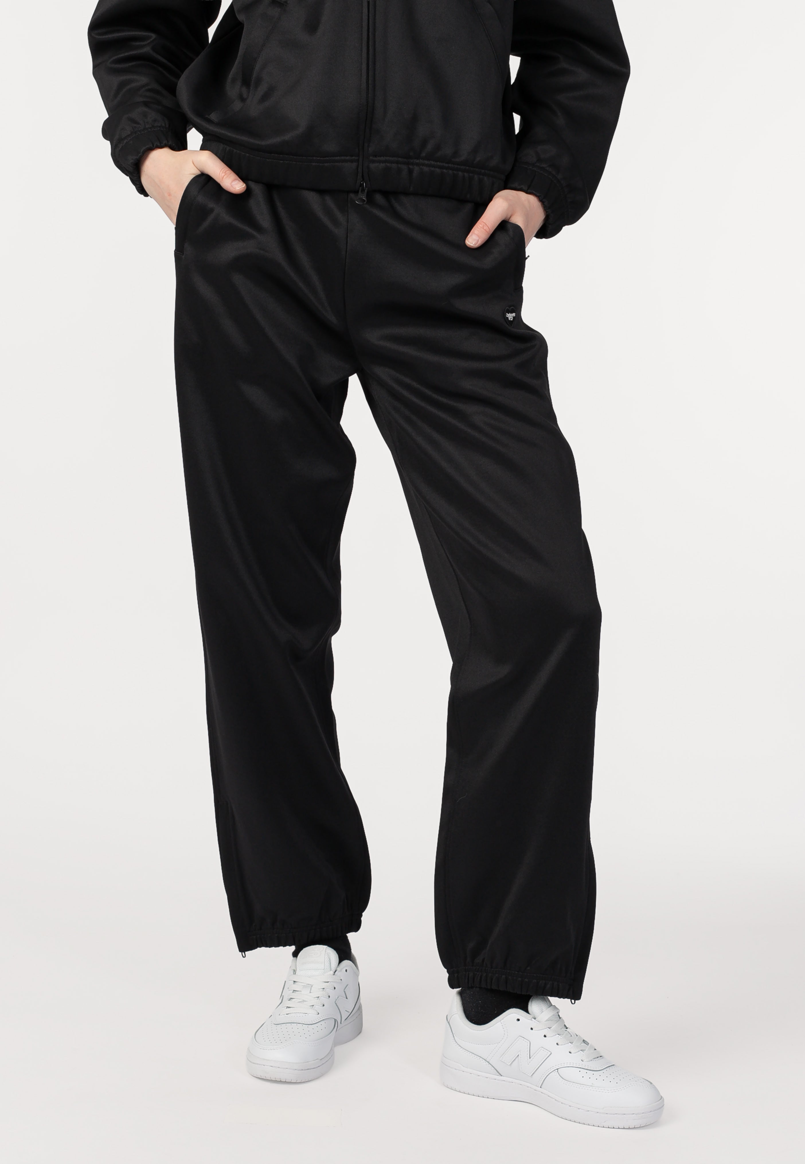 Carhartt WIP - W' Conny Sweat Black/Black - Sweat Pants | Women-Image