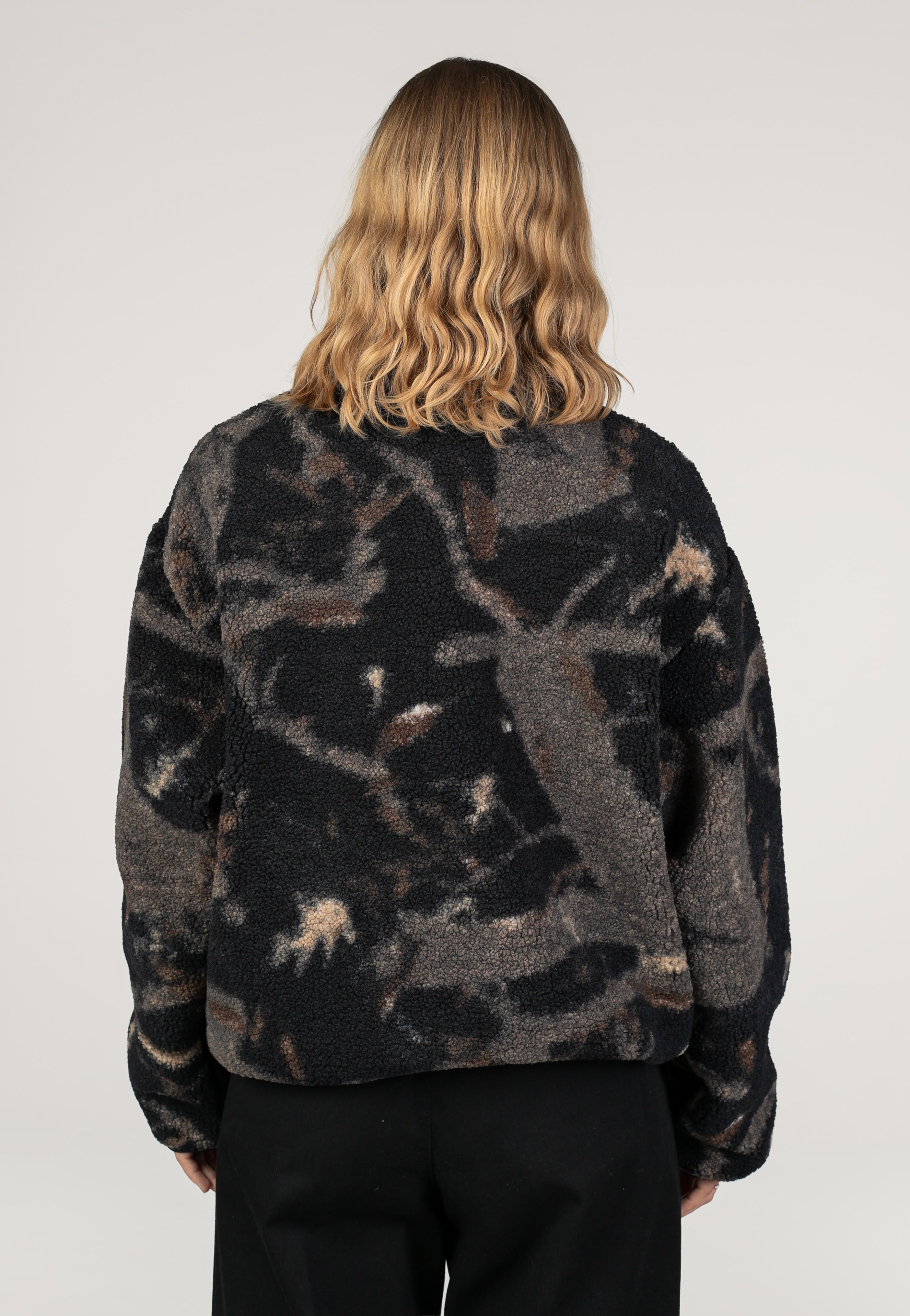 Carhartt WIP - W' Elliot High Neck Liner Camo Feather Tree/Black/Black - Jacket | Women-Image