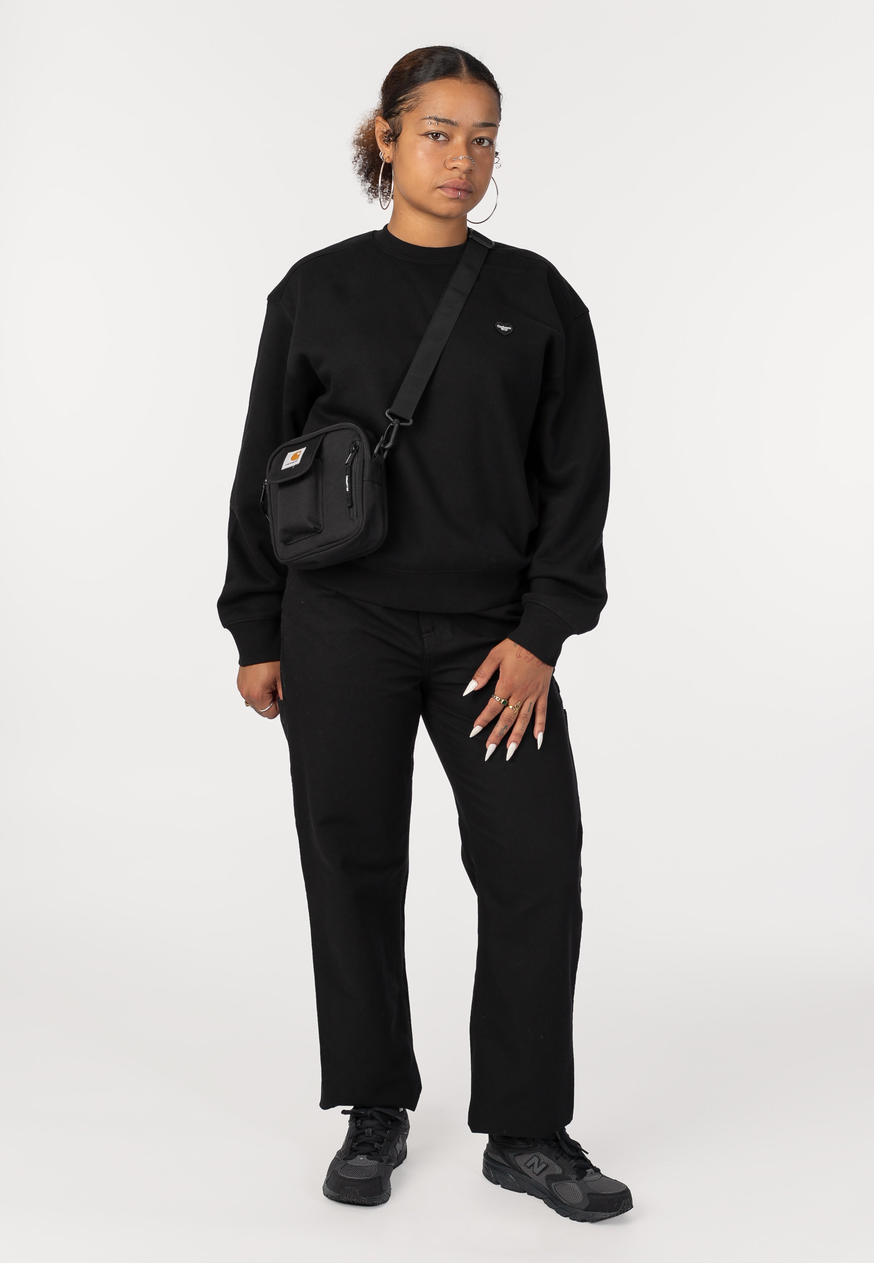 Carhartt WIP - W' Small Heart Patch Black/Black - Sweater | Women-Image
