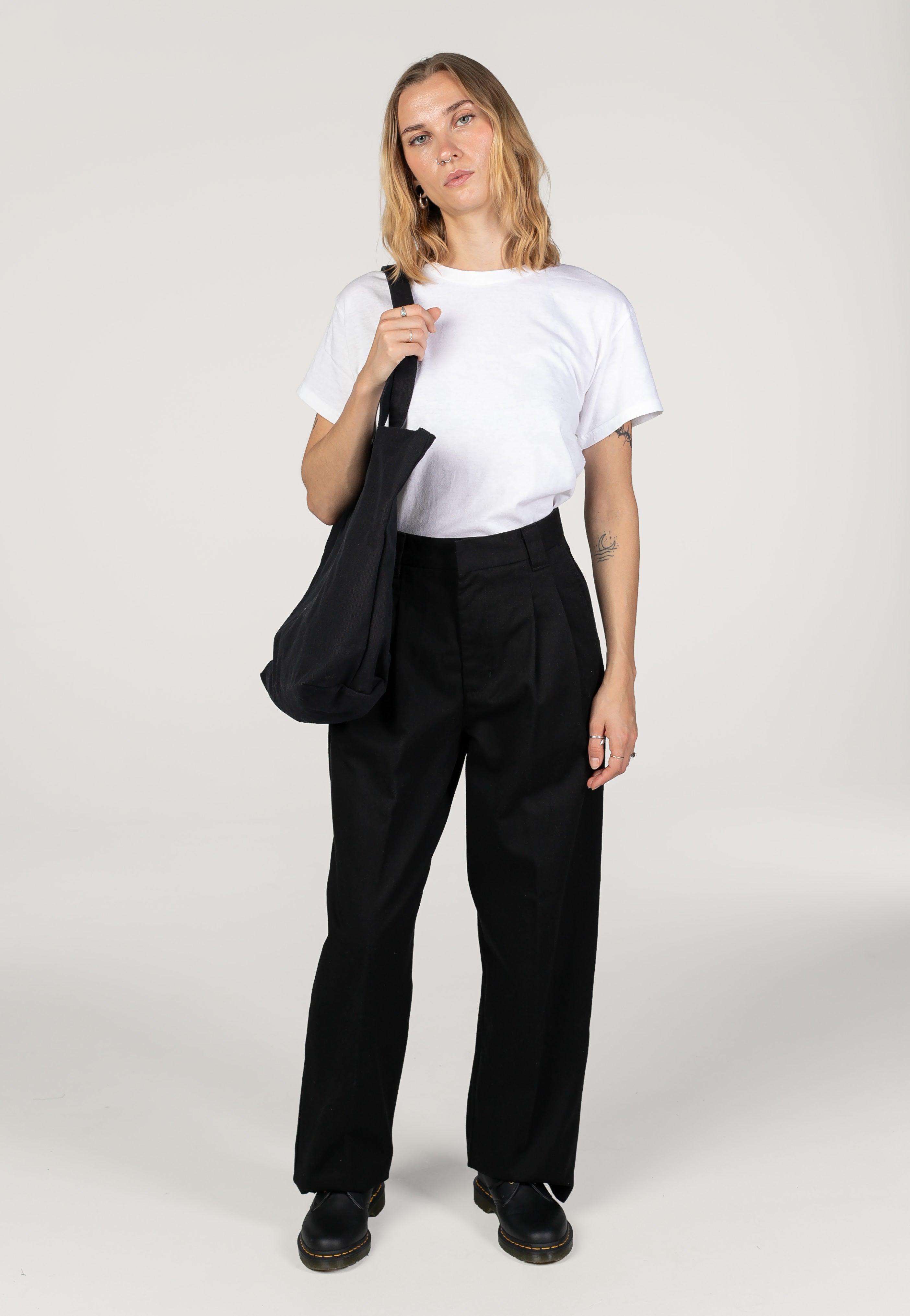 Carhartt WIP - W' Tristin Rinsed Black - Pants | Women-Image