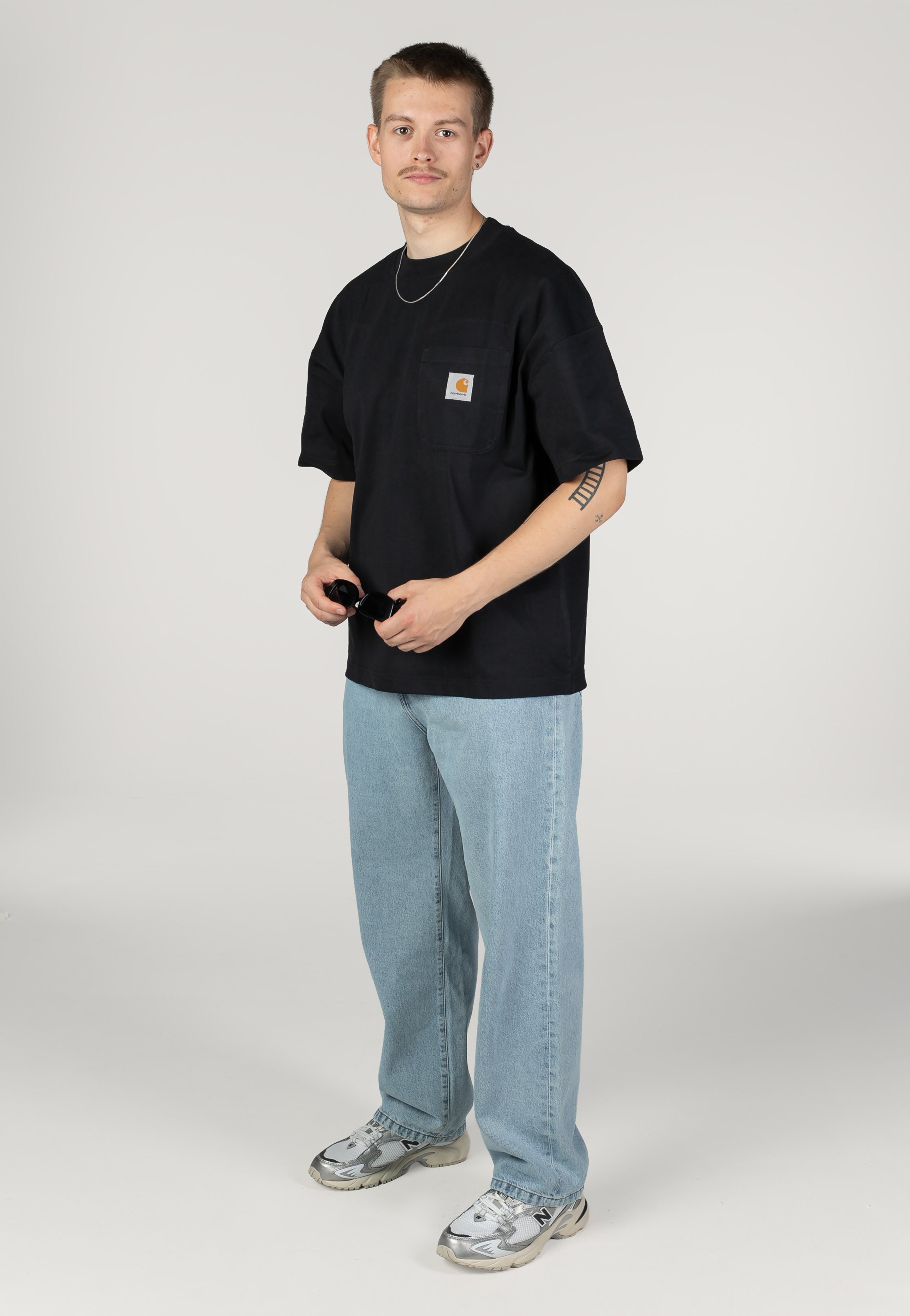 Carhartt WIP - Work Pocket Black - T-Shirt | Men-Image