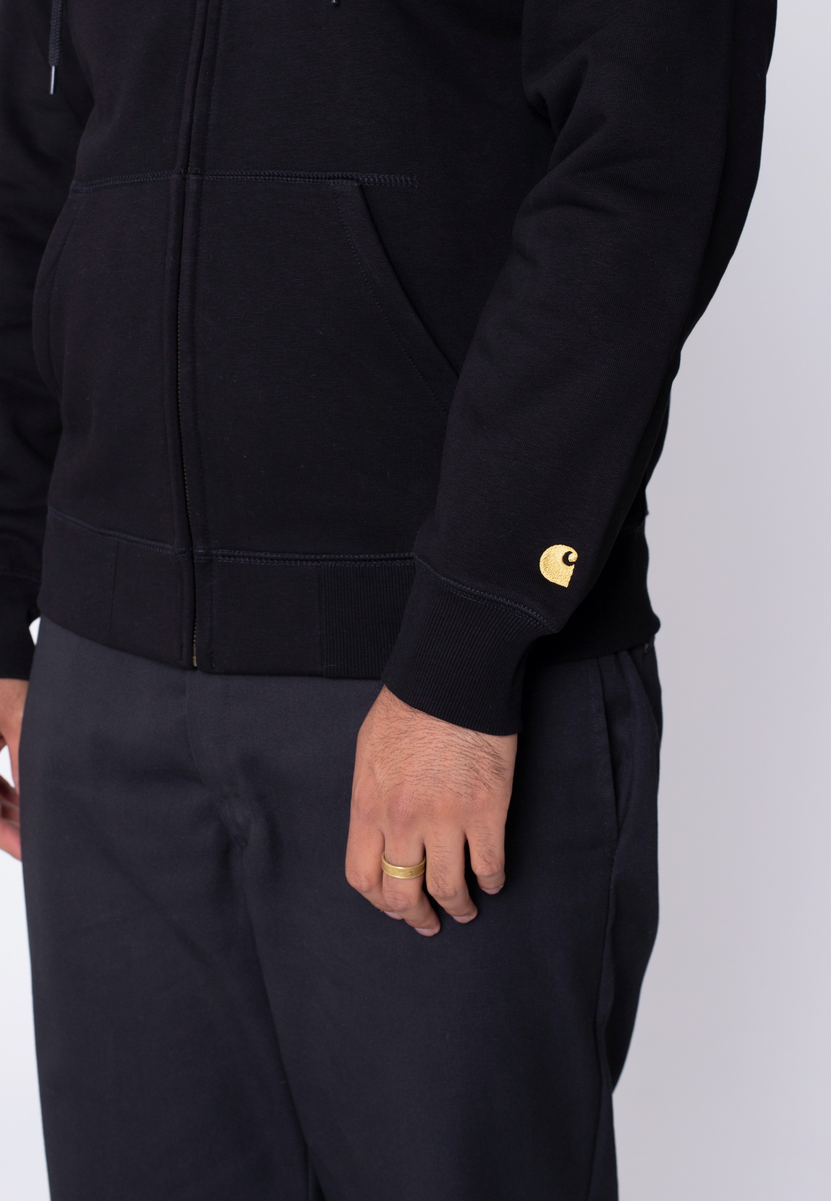 Carhartt WIP - Chase Black/Gold - Zipper | Men-Image